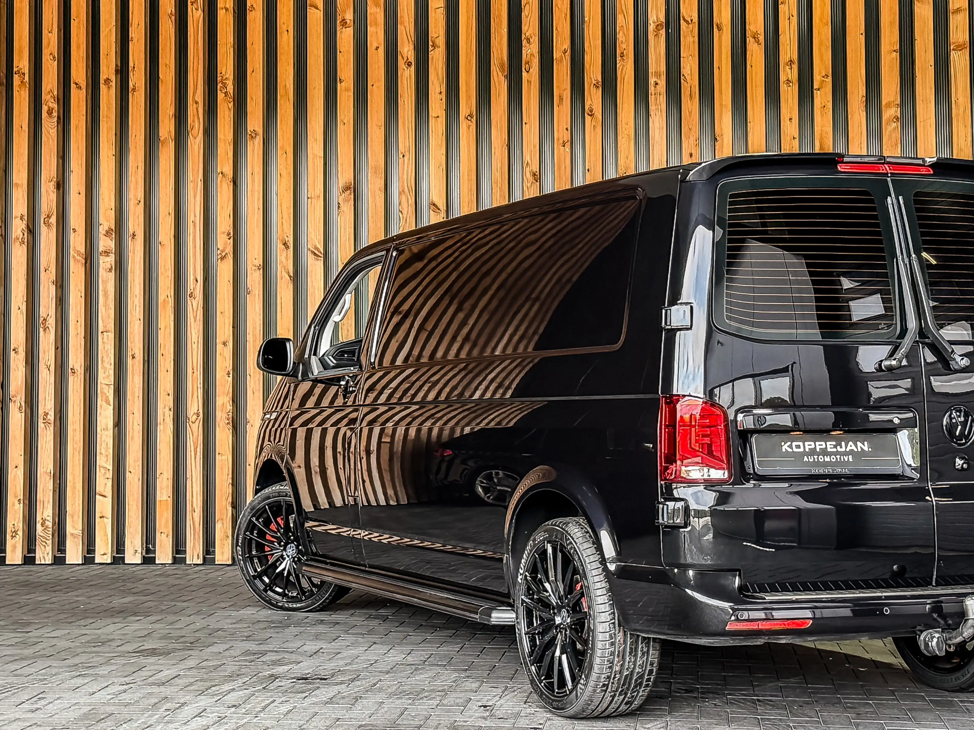 Volkswagen T6.1 Transporter 2.0 TDI 204PK DSG L2H1 Bulli | LED KOPLAMPEN | DIG — photo 19
