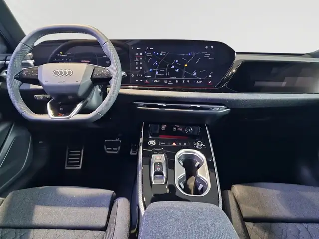 Audi A6 Avant view 7