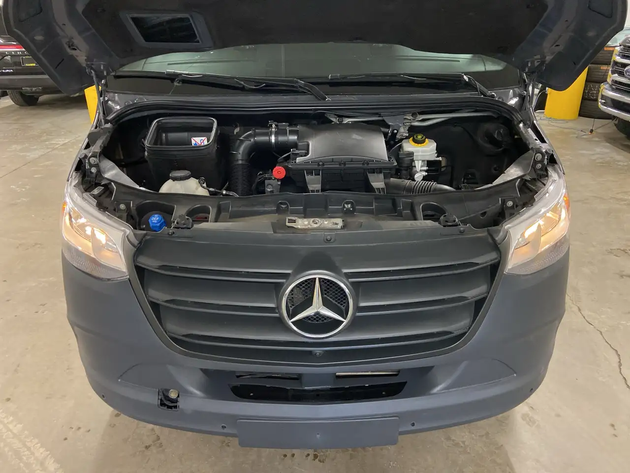 Mercedes-Benz Sprinter снимка Mercedes-Benz Sprinter