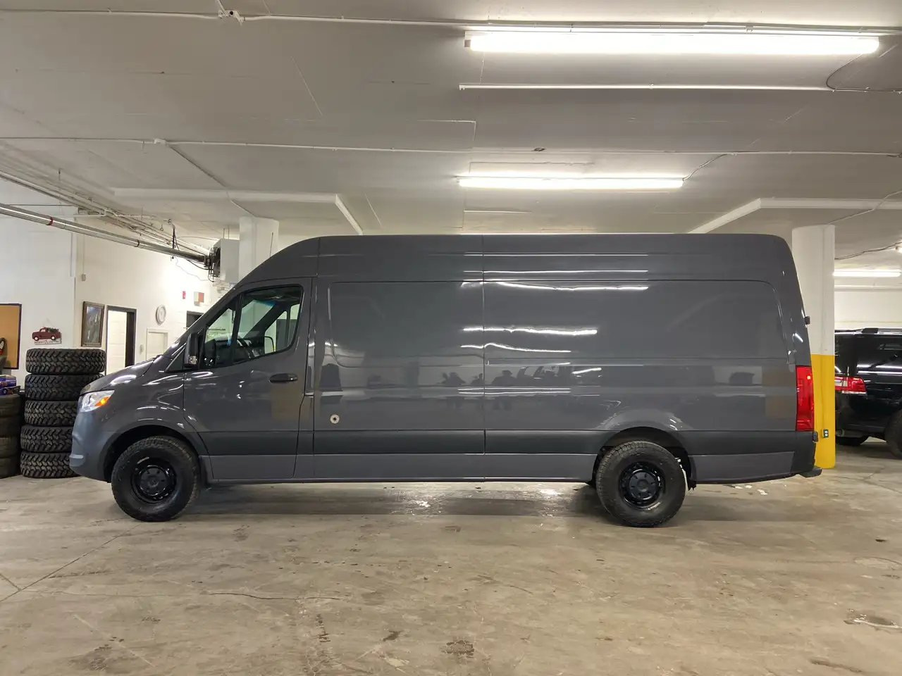 Mercedes-Benz Sprinter снимка Mercedes-Benz Sprinter