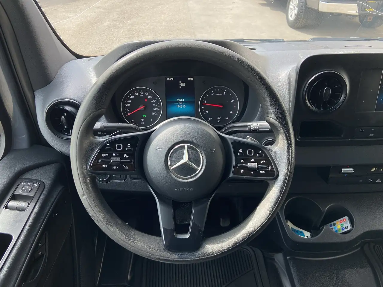 Mercedes-Benz Sprinter снимка Mercedes-Benz Sprinter