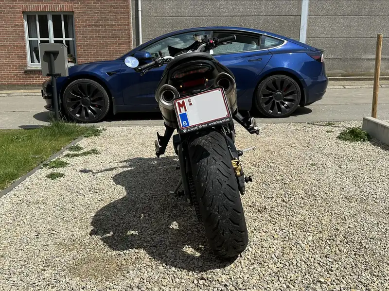 Triumph Street Triple - foto 4