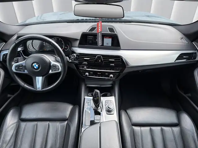 BMW M view 11