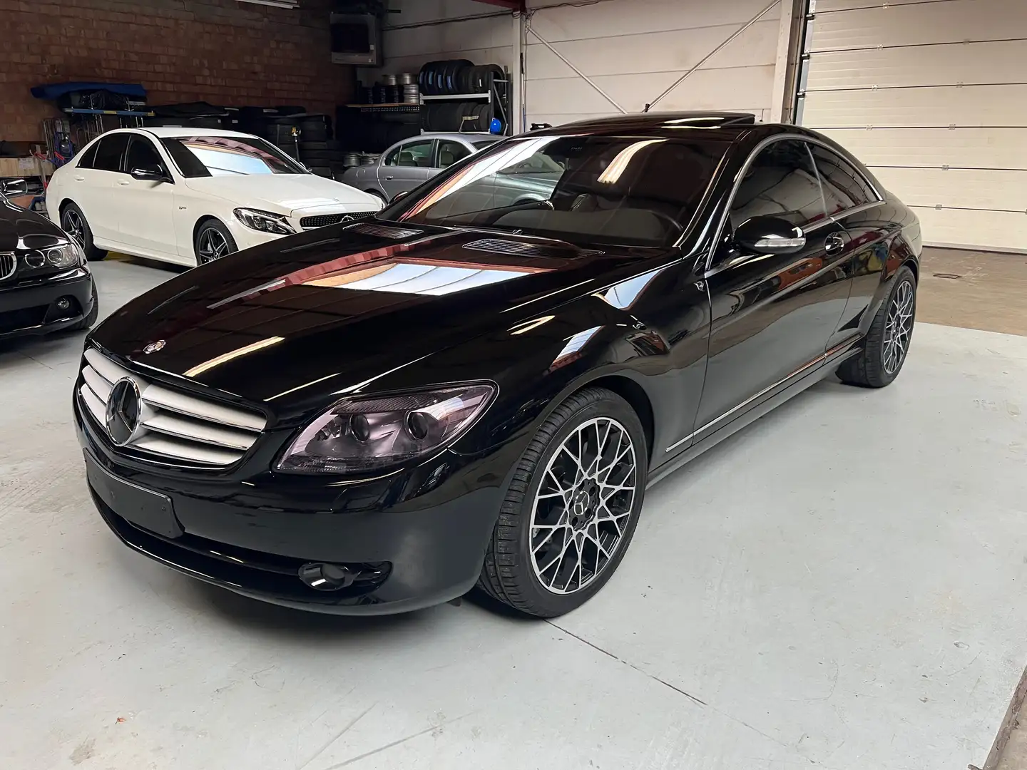 Mercedes-Benz CL 500 Coupe Zwart - 1