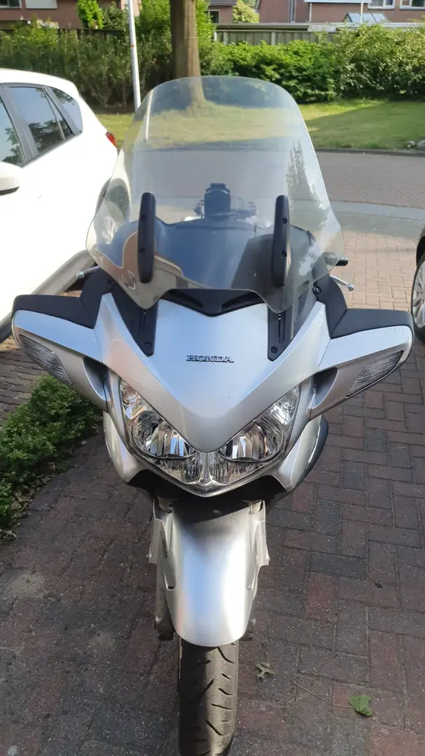 Honda Pan European St 1300 Grijs - 1