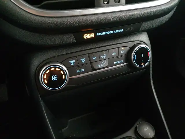 Ford Fiesta view 14