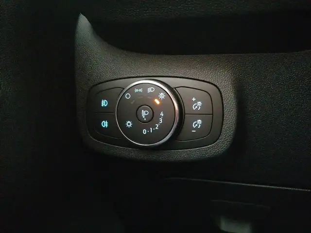 Ford Fiesta view 27