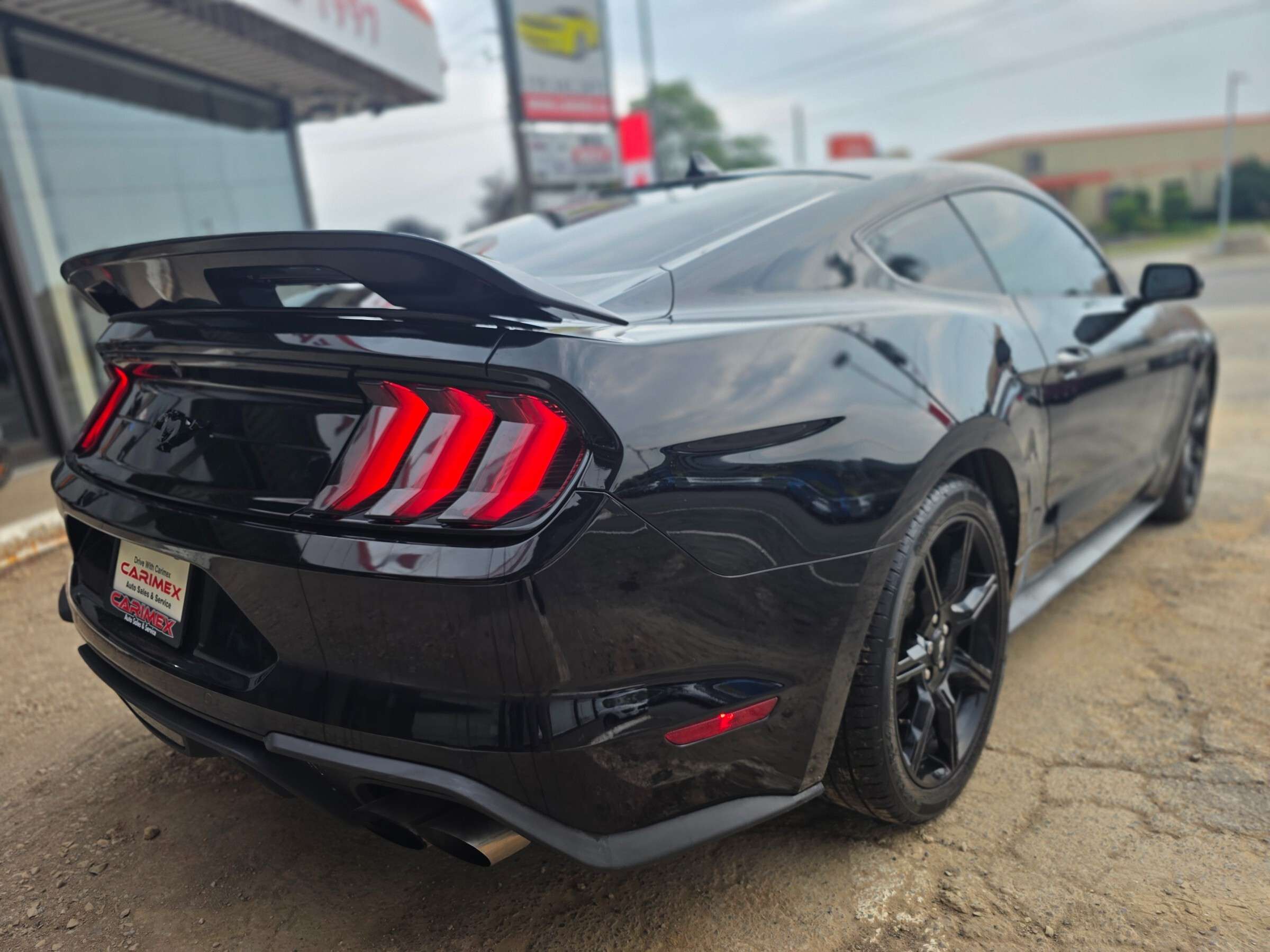 2020 Ford Mustang EcoBoost Premium LOW KMS | NAVI | LEATHER | VENTED — снимка 5
