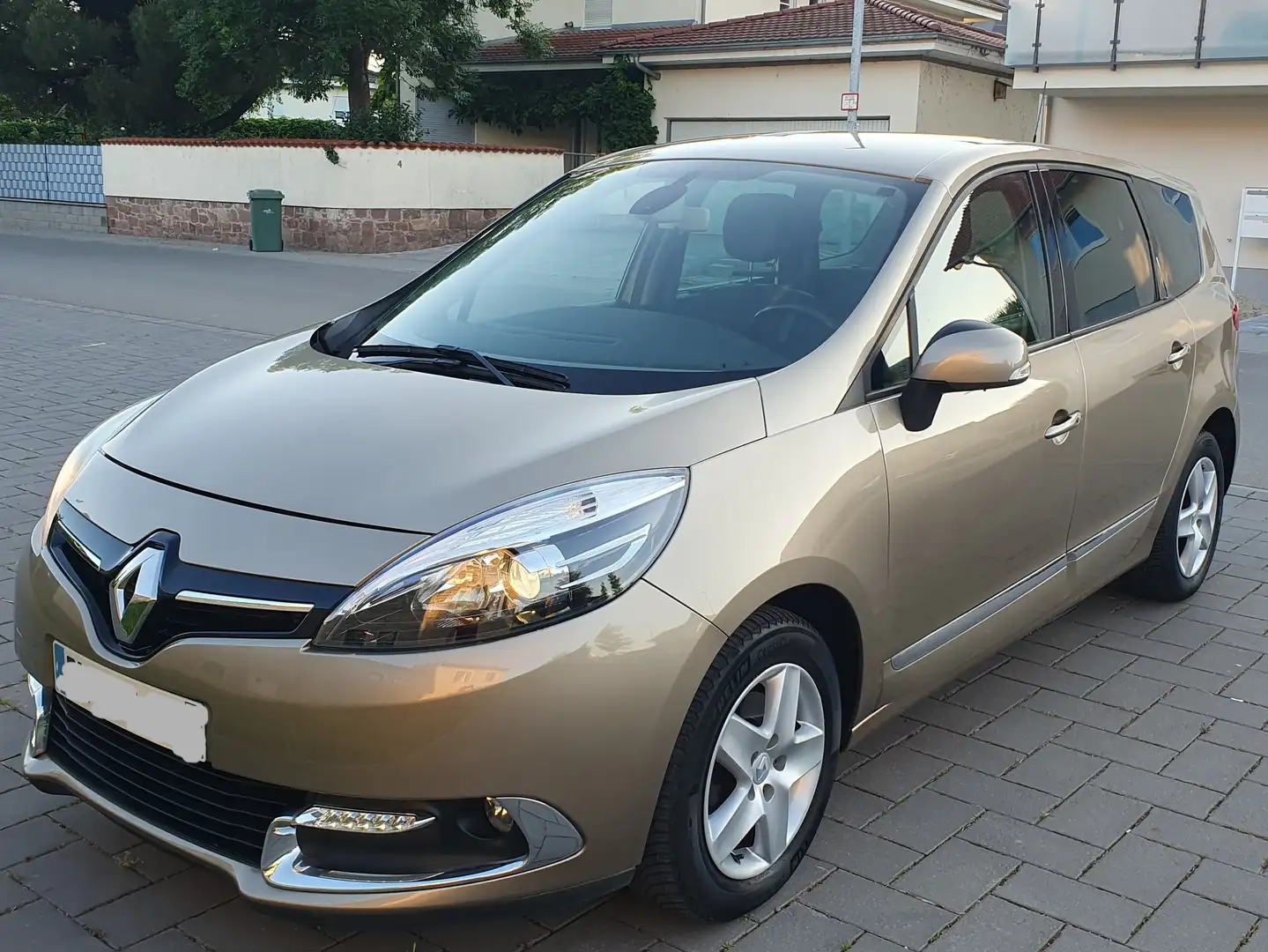 Renault Grand Scenic Energy dCi 110 S Bronz - 1