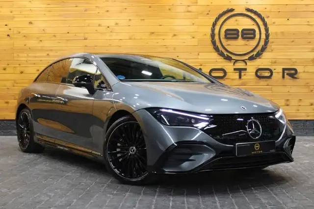 Mercedes-Benz EQE 350 350+