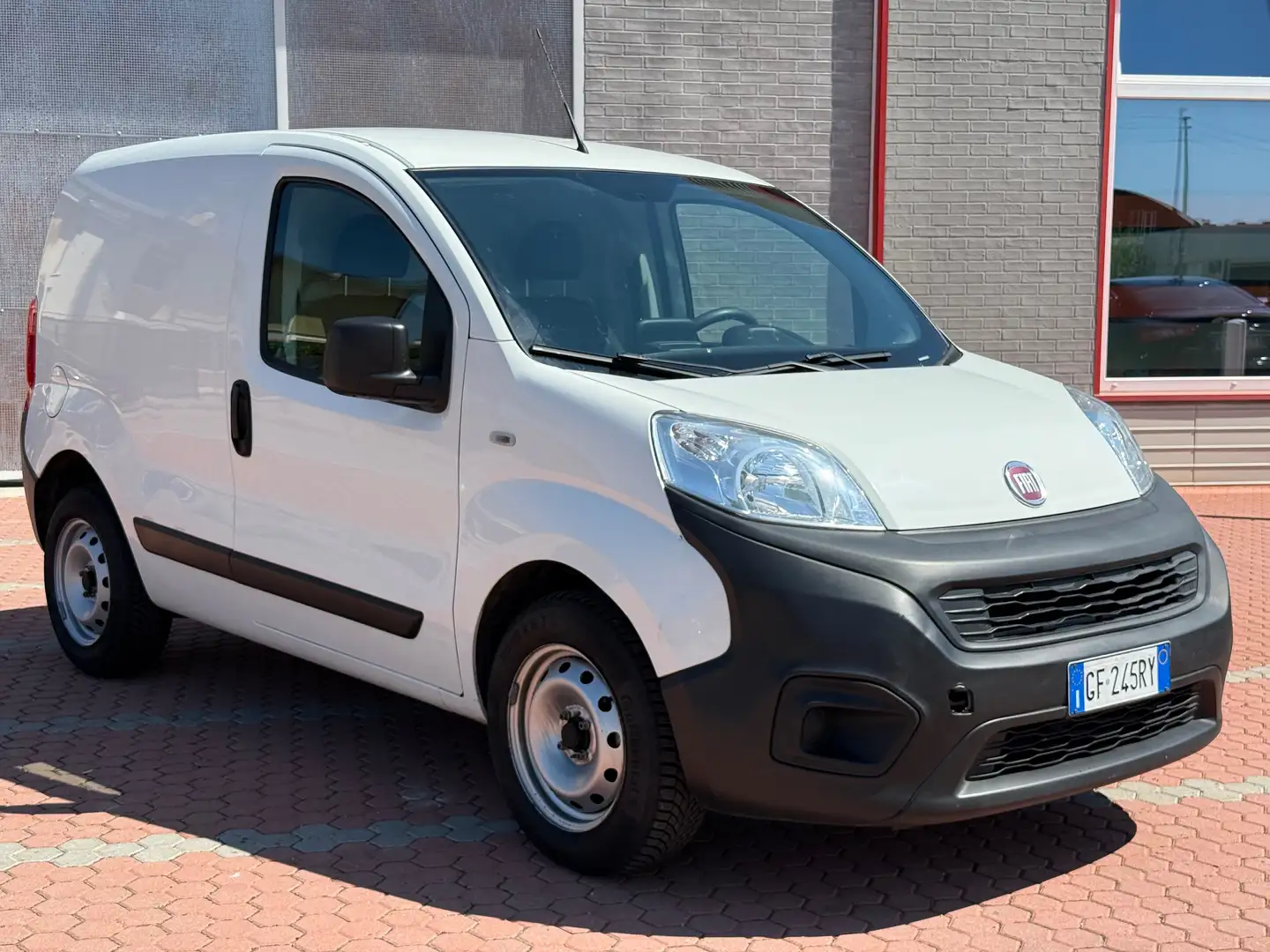 Fiat Fiorino 1.3 MULTIJET 80 CV E6D-TEMP Bianco - 1