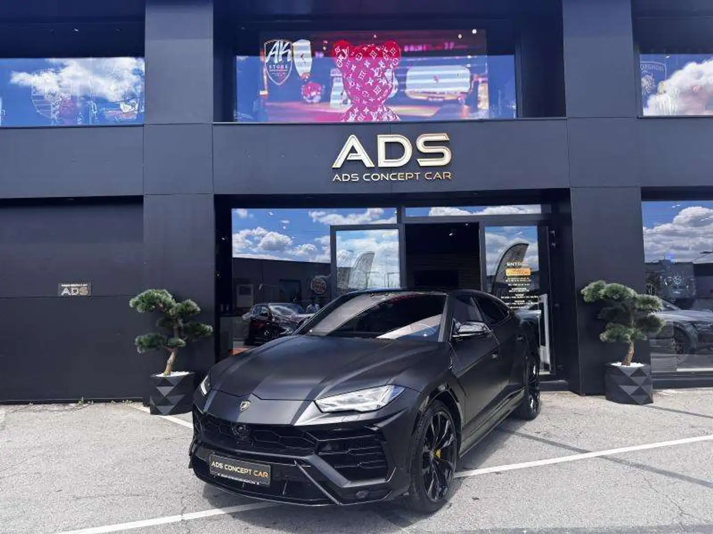 Lamborghini Urus 4.0 V8 650Ch Noir - 1