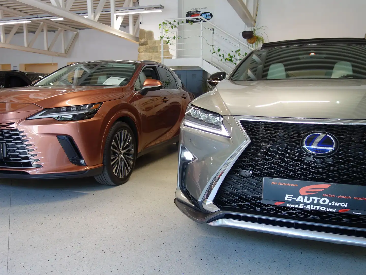 Lexus RX 450h AWD *F-SPORT *VOLLAUSSTATTUNG *GARANTIE *TOP Grau - 2