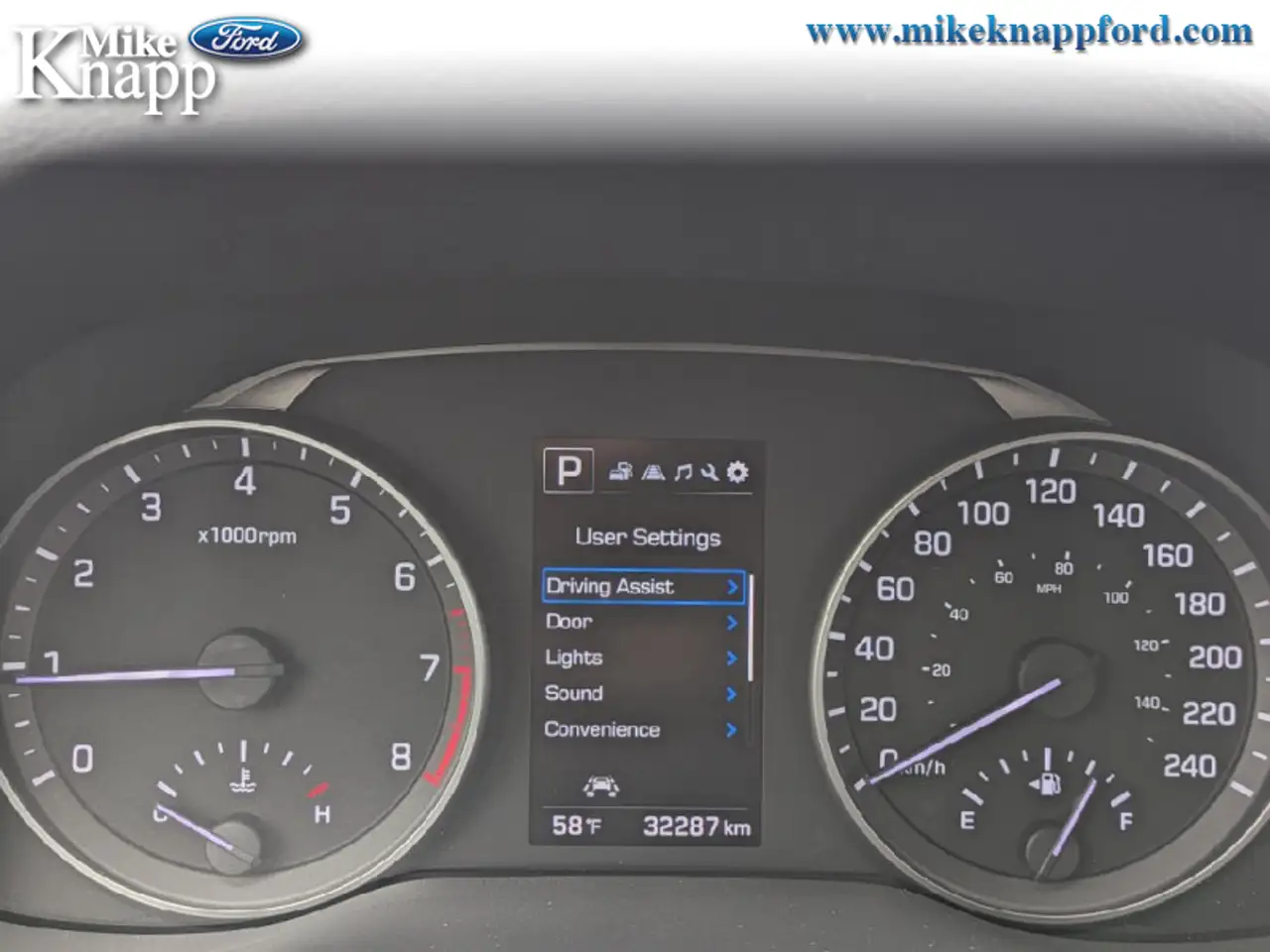 Hyundai ELANTRA снимка Hyundai ELANTRA