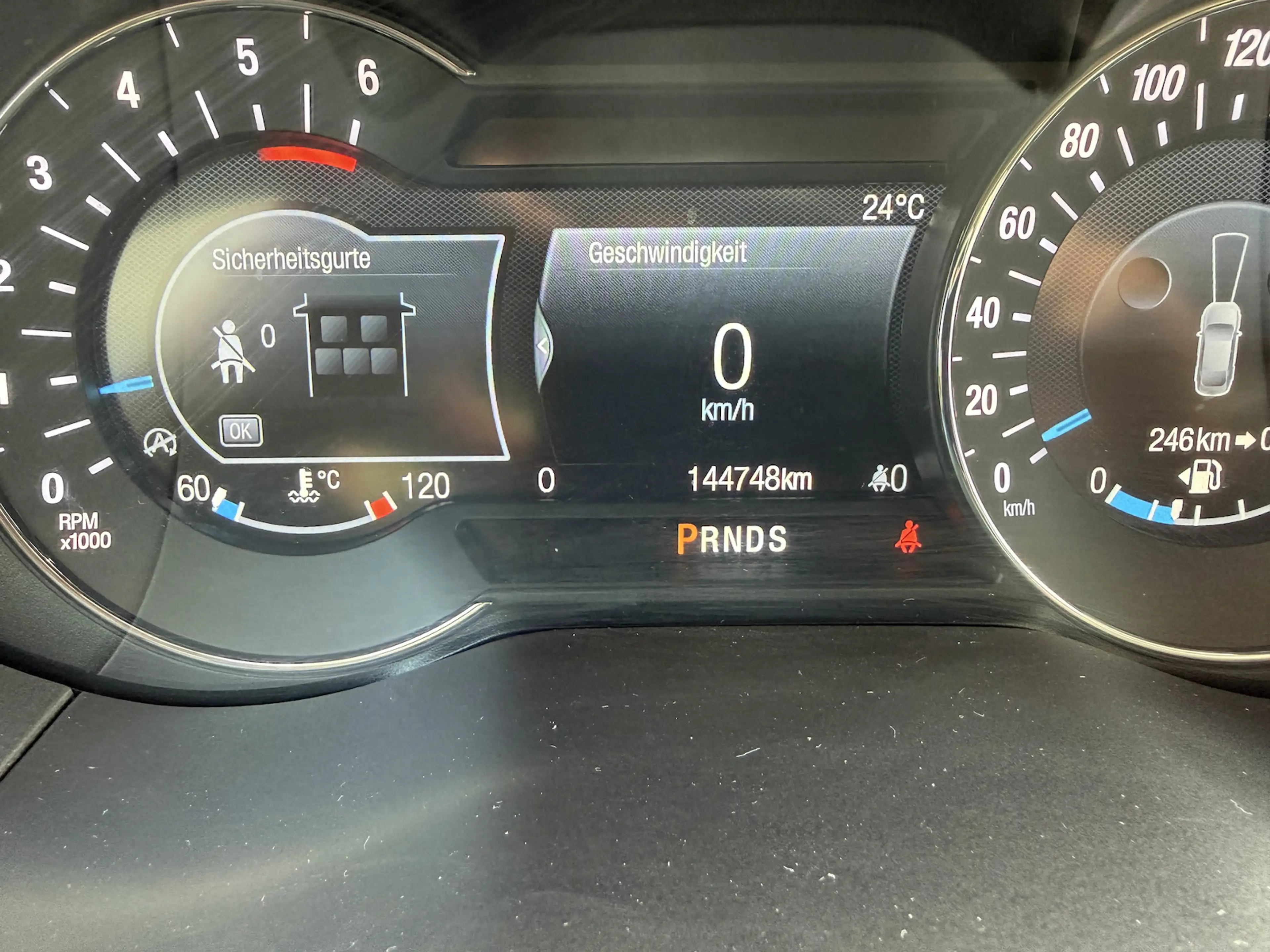 Ford S-Max Titanium 2,0 TDCI Aut Navi LED Temp SHA TWA PDC Al — photo 6