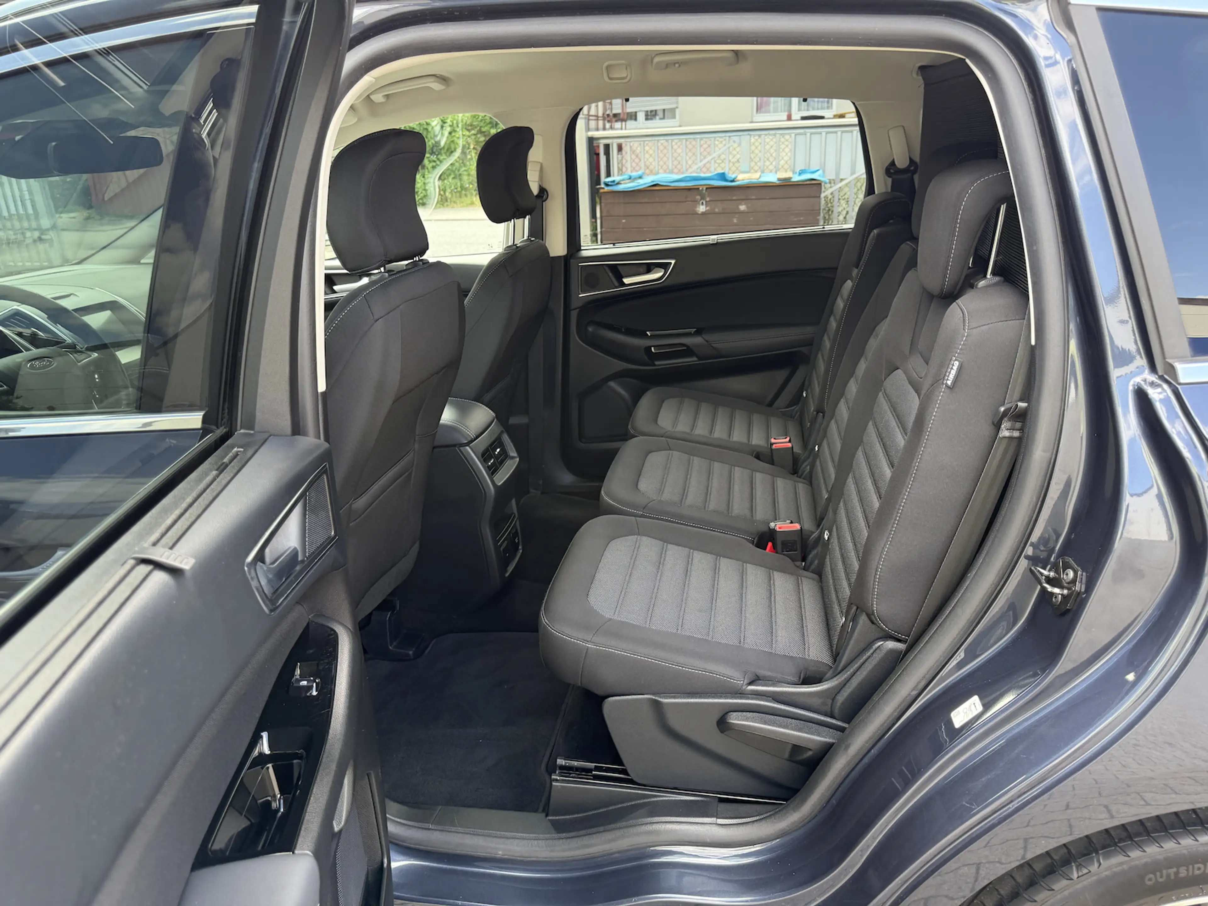 Ford S-Max Titanium 2,0 TDCI Aut Navi LED Temp SHA TWA PDC Al — photo 12