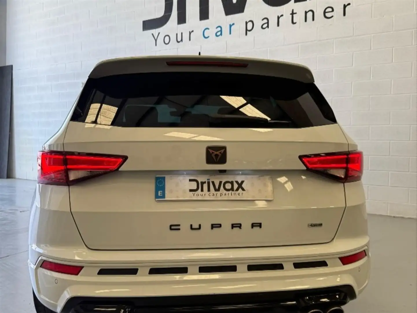 CUPRA Ateca 2.0 TSI 221kW 300CV 4Drive DSG StSp Weiß - 2