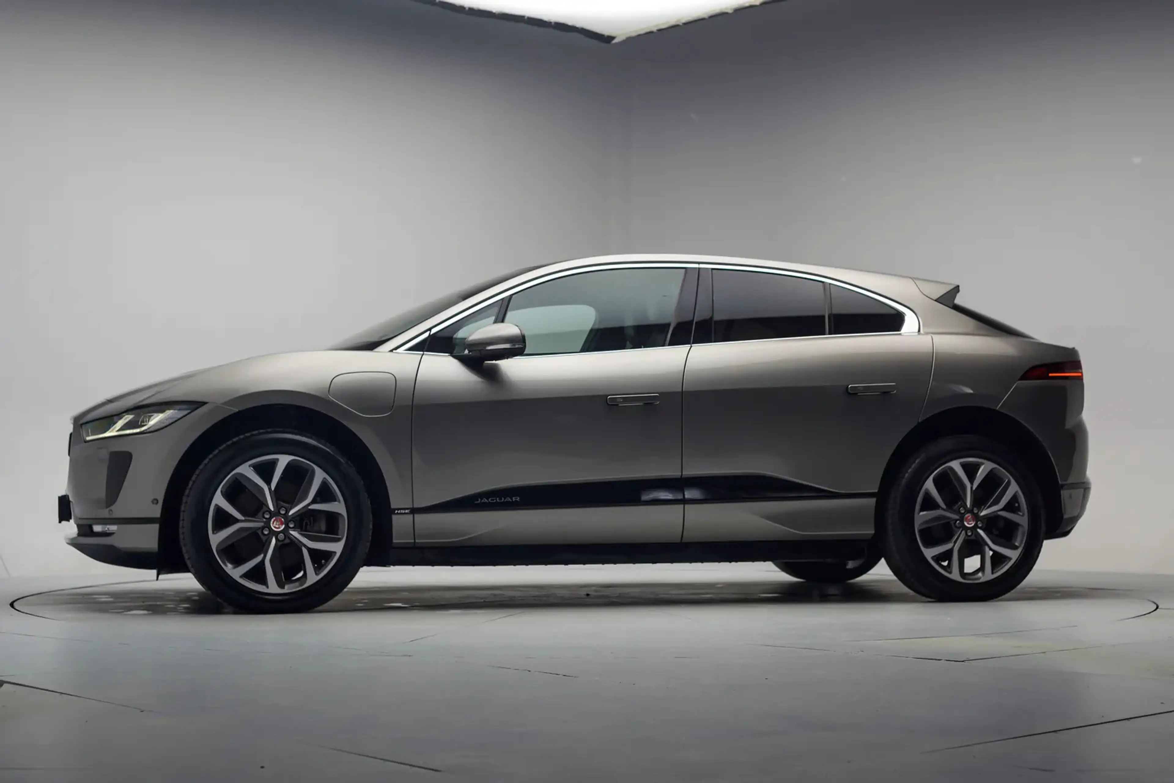 Jaguar I-Pace EV400 HSE 90 kWh [ Navi Apple/Android Pano Head-up — photo 2