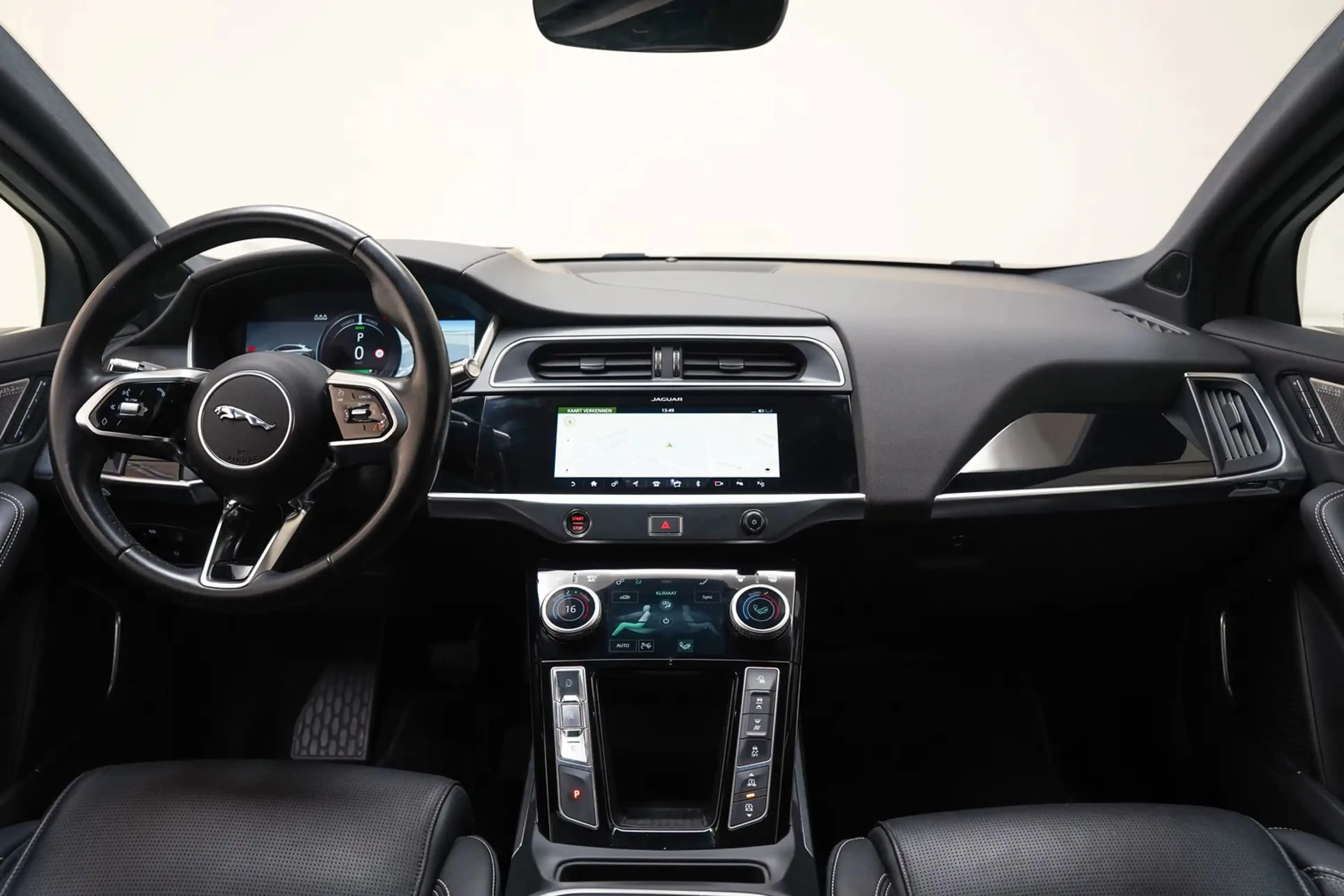 Jaguar I-Pace EV400 HSE 90 kWh [ Navi Apple/Android Pano Head-up — photo 4