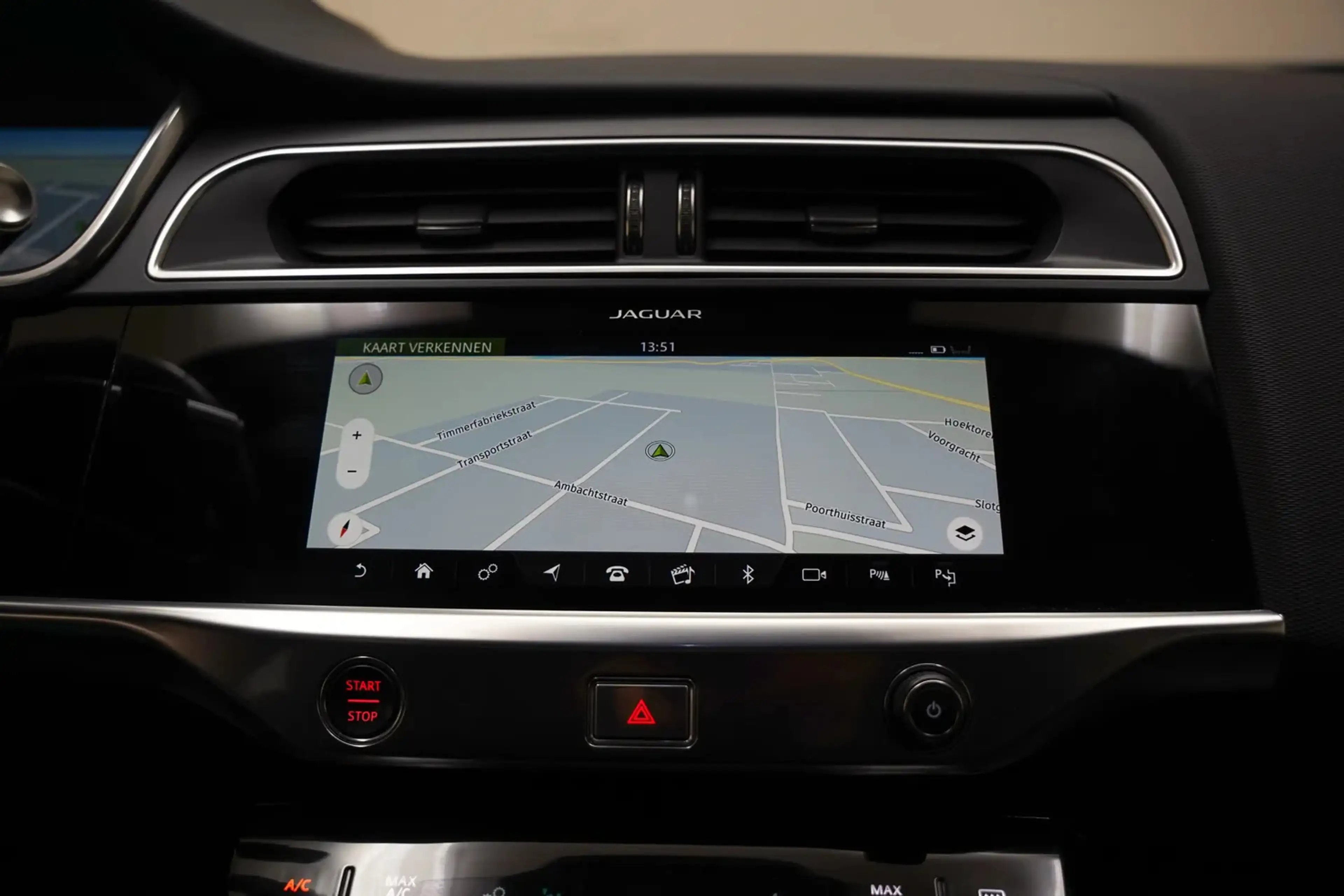 Jaguar I-Pace EV400 HSE 90 kWh [ Navi Apple/Android Pano Head-up — photo 9