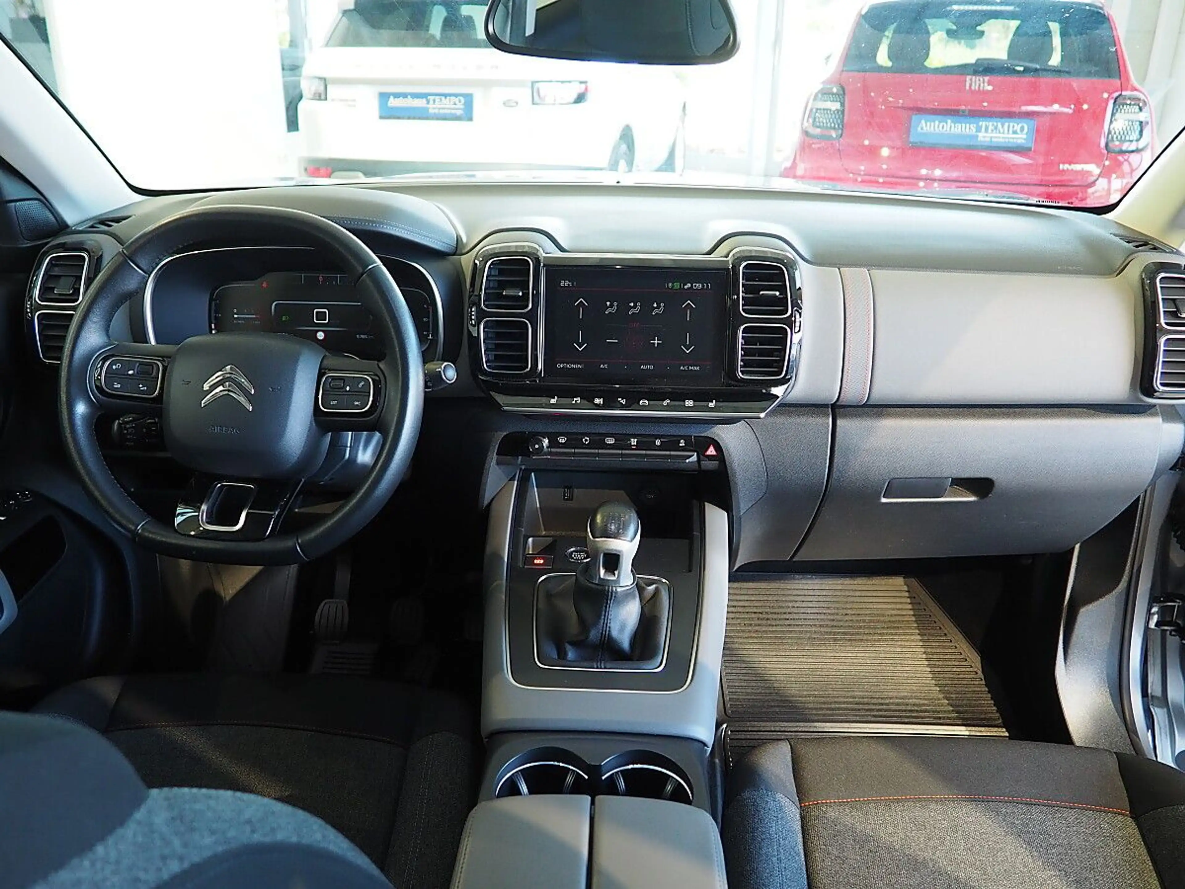 Citroen C5 Aircross BlueHDI 130 S&S Feel — photo 10