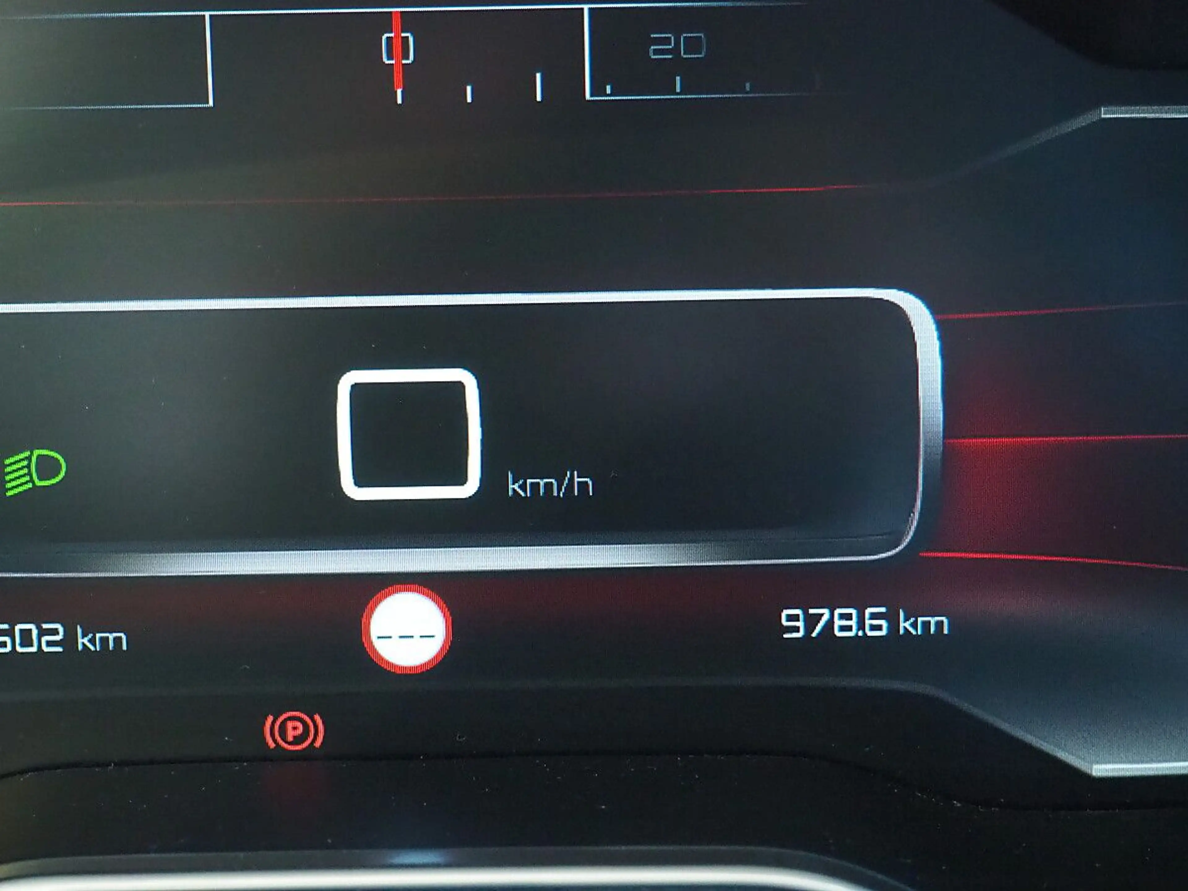 Citroen C5 Aircross BlueHDI 130 S&S Feel — photo 13
