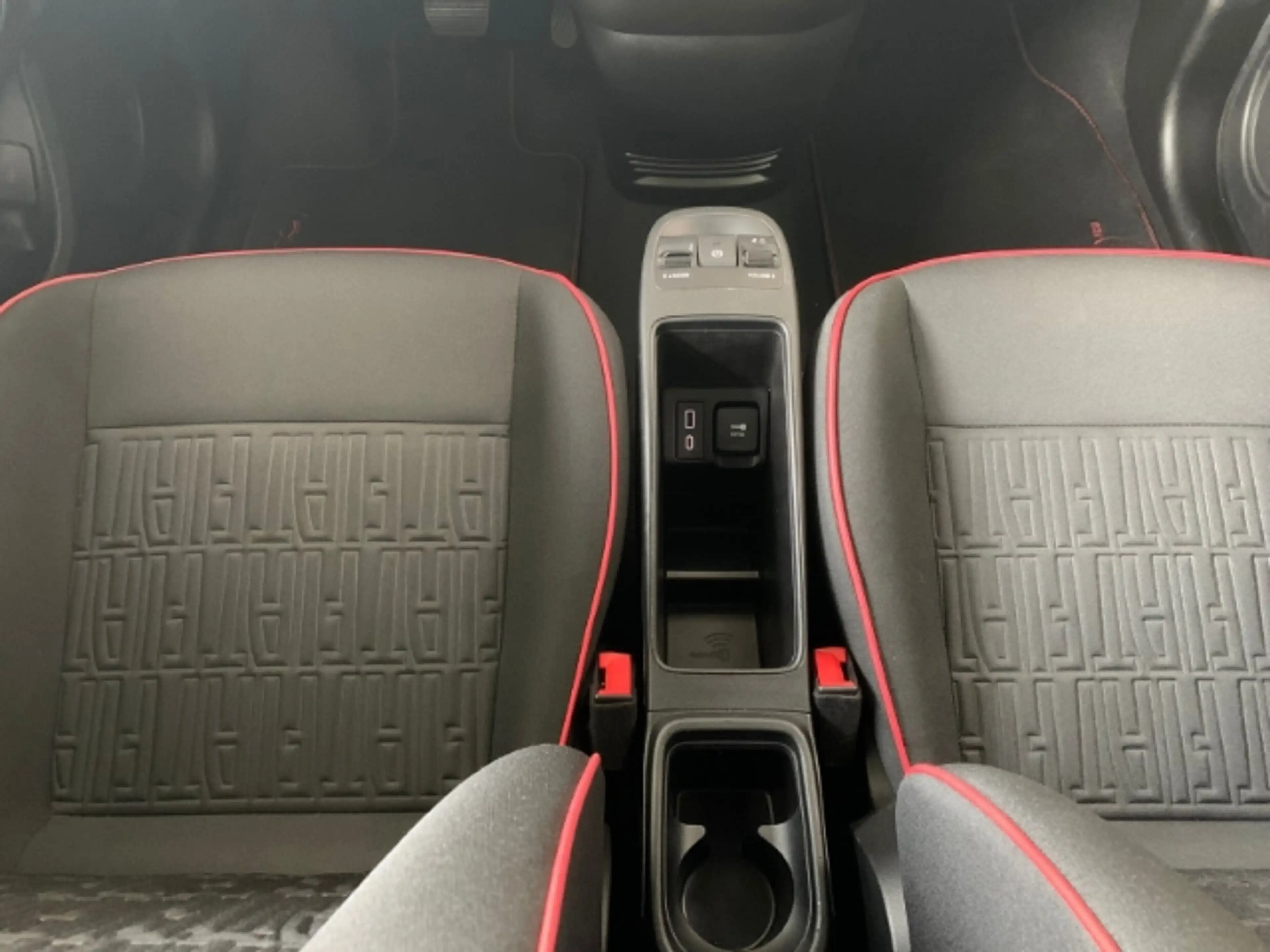 Fiat 500e Red Navi Digitales Cockpit Klimaautom DAB — photo 14