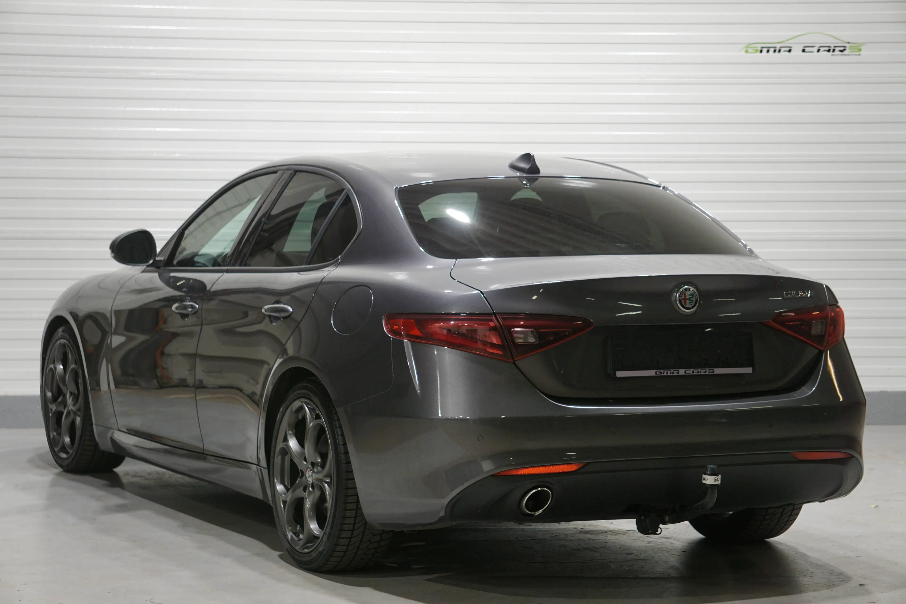 Alfa Romeo Giulia Giulia 2.2 JTDm Super Auto-Navi-Leder-PDC-Garantie — photo 2