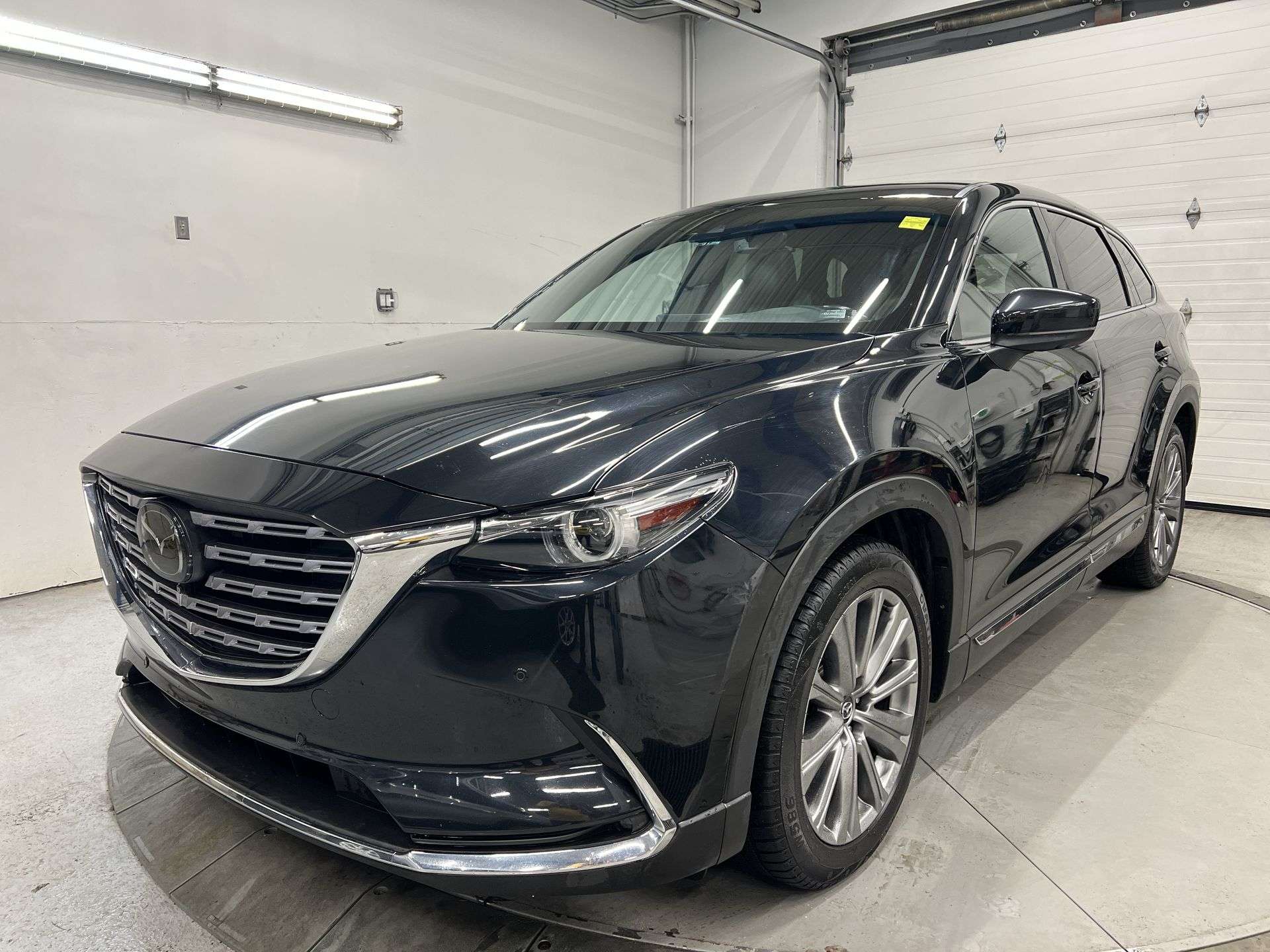  2022 Mazda CX-9 Signature AWD   
