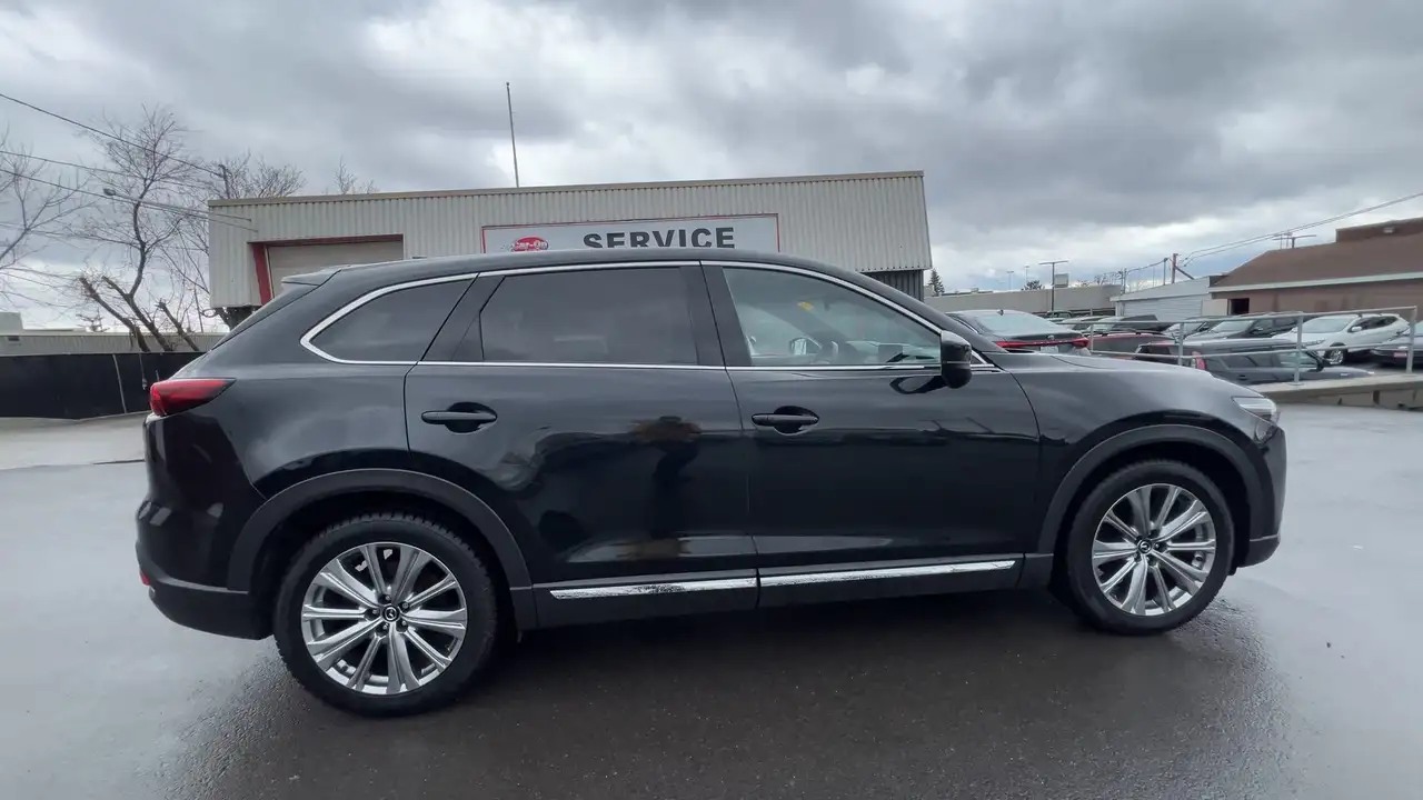 Mazda CX-9 снимка Mazda CX-9