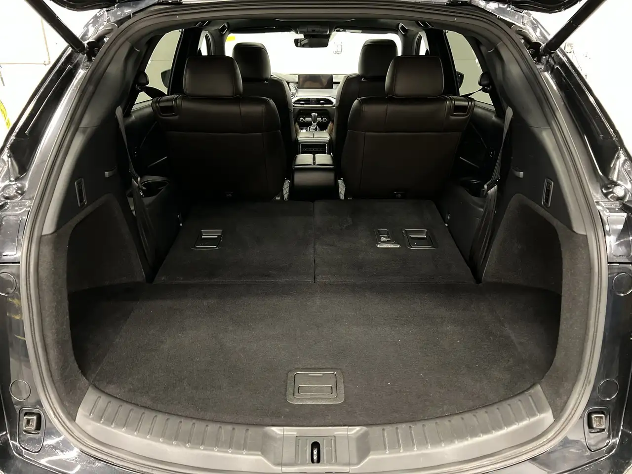 Mazda CX-9 снимка Mazda CX-9