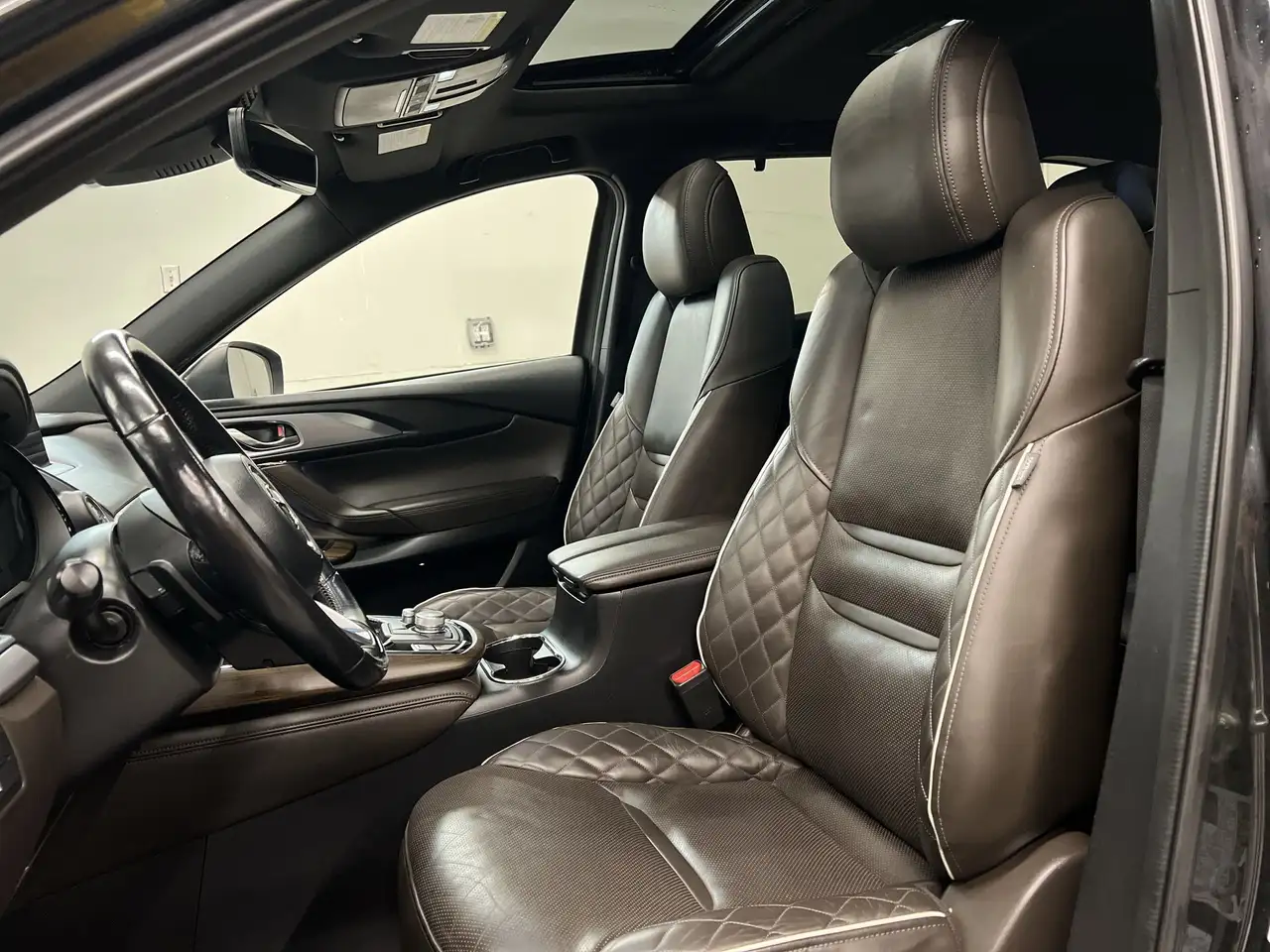 Mazda CX-9 снимка Mazda CX-9