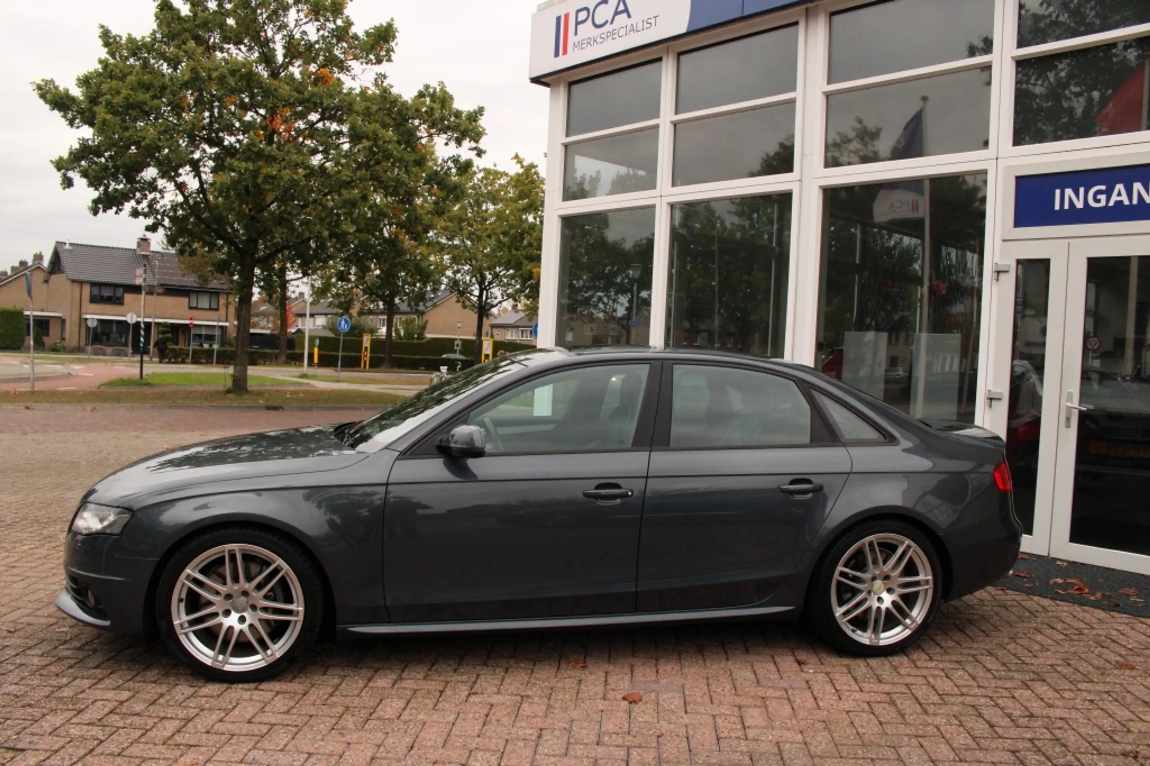 Audi A4 Limousine 3.0 TFSI S4 quattro — photo 2