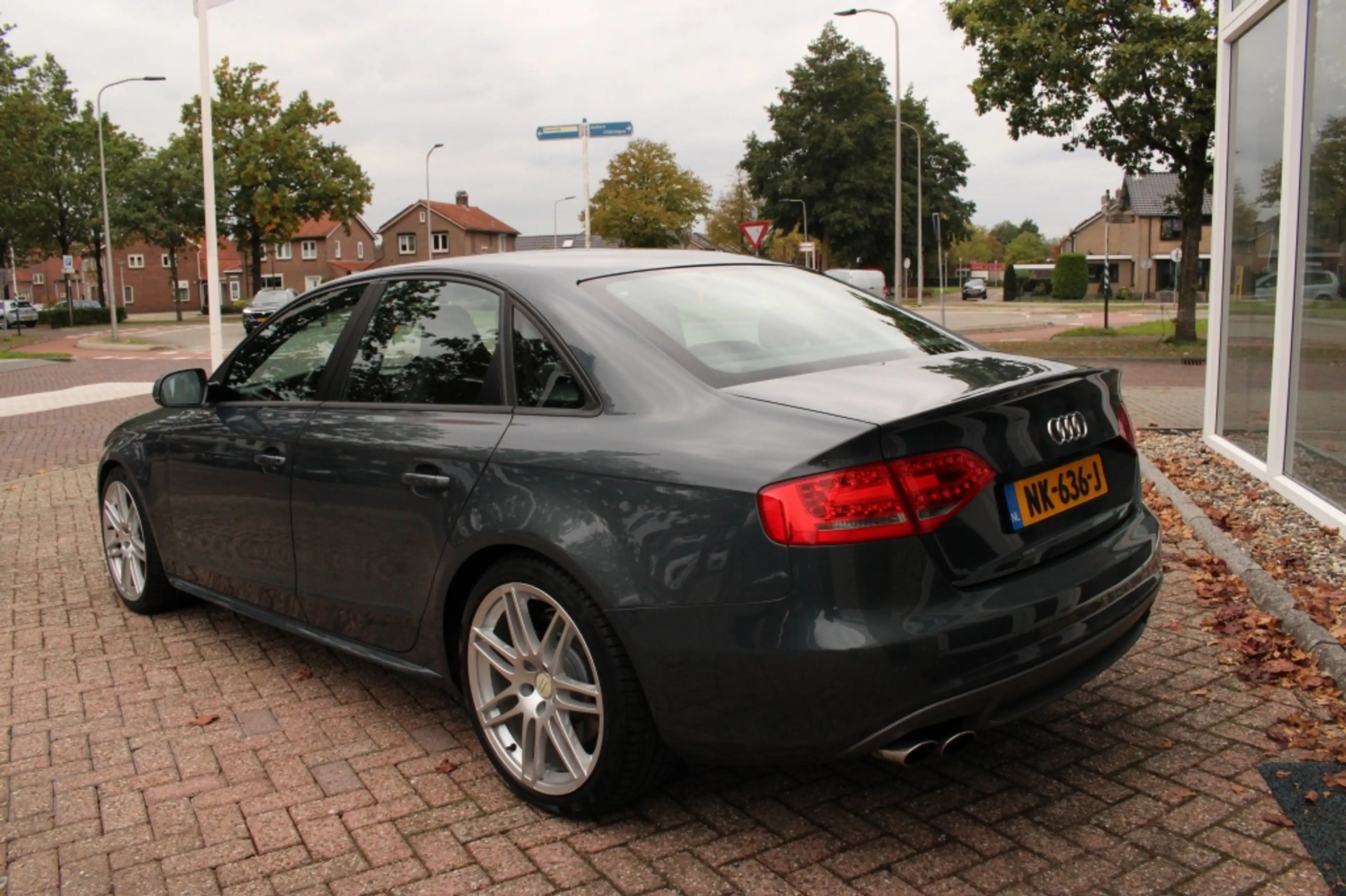 Audi A4 Limousine 3.0 TFSI S4 quattro — photo 7
