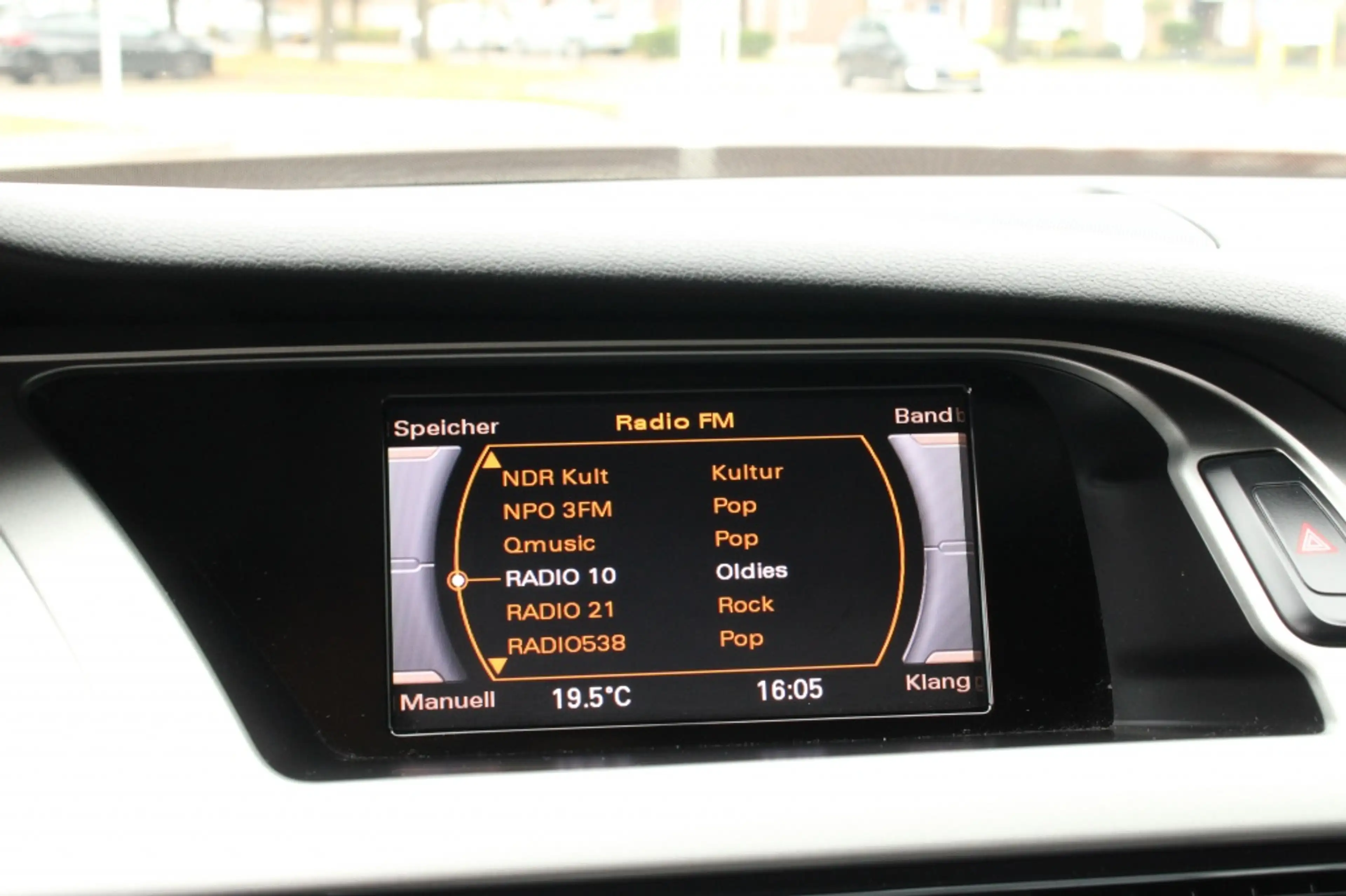 Audi A4 Limousine 3.0 TFSI S4 quattro — photo 20