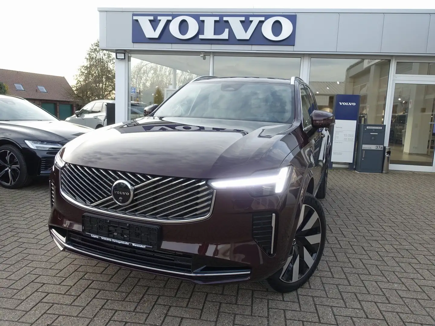 Volvo XC90 Ultra T8 AWD/Massage/B&W/Pano/360°/FourC Rot - 1
