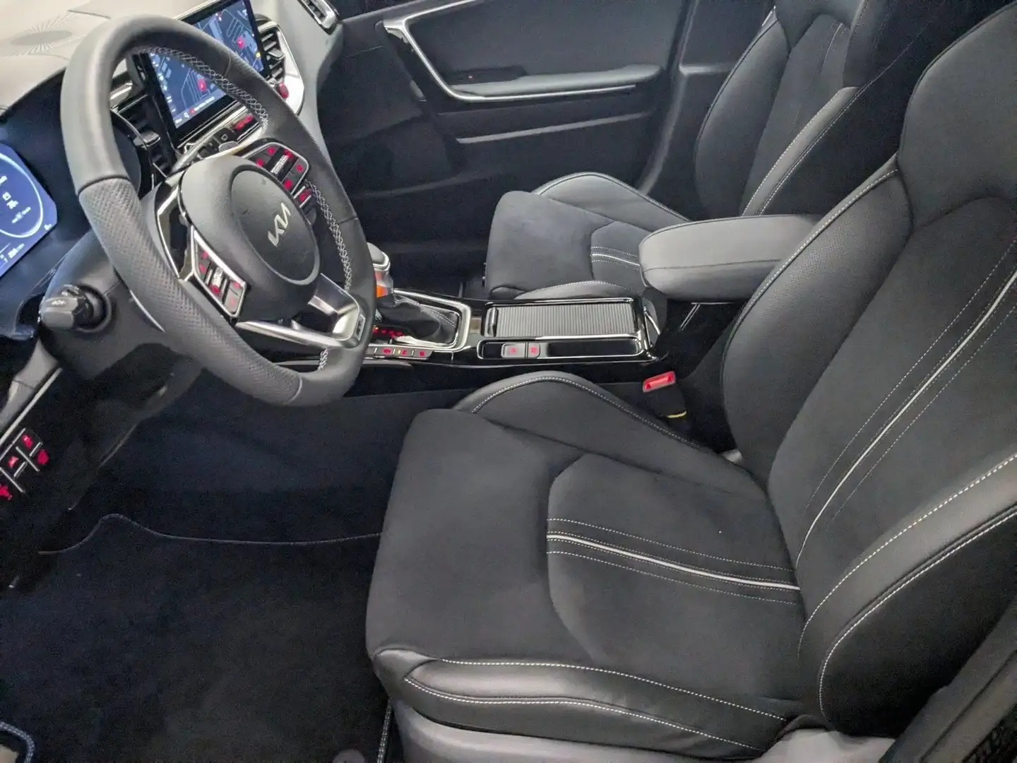 Kia Ceed / cee'd CeeD 1.4 T-GDi More ISG DCT Noir - 1
