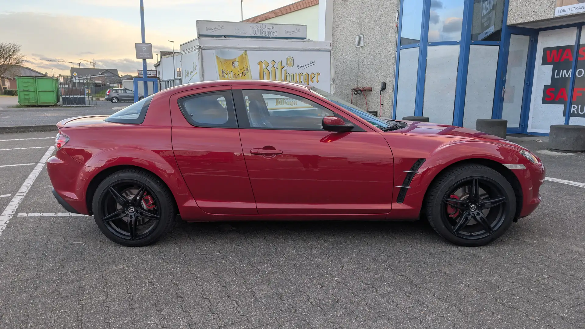 Mazda RX-8 RX-8 Revolution Rot - 2