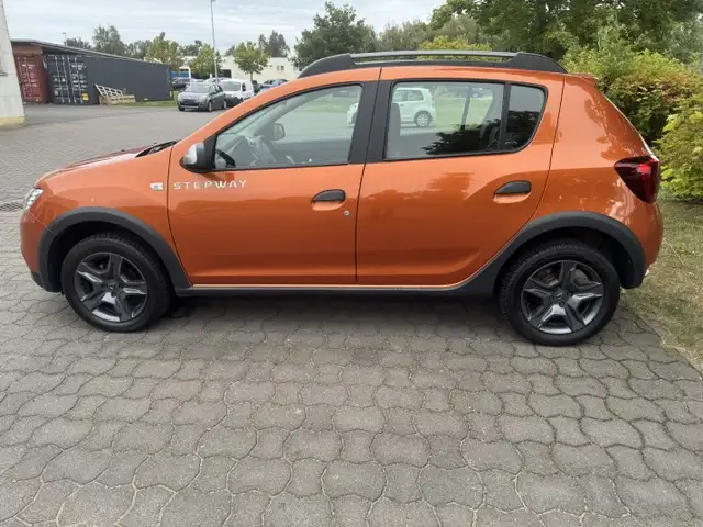 Dacia Sandero Stepway Celebration