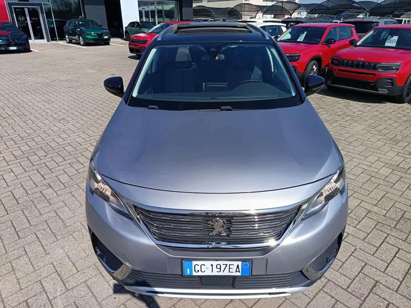 Peugeot 5008 BlueHDi 130 EAT8 S&S Allure N1 5 Posti Grigio - 2