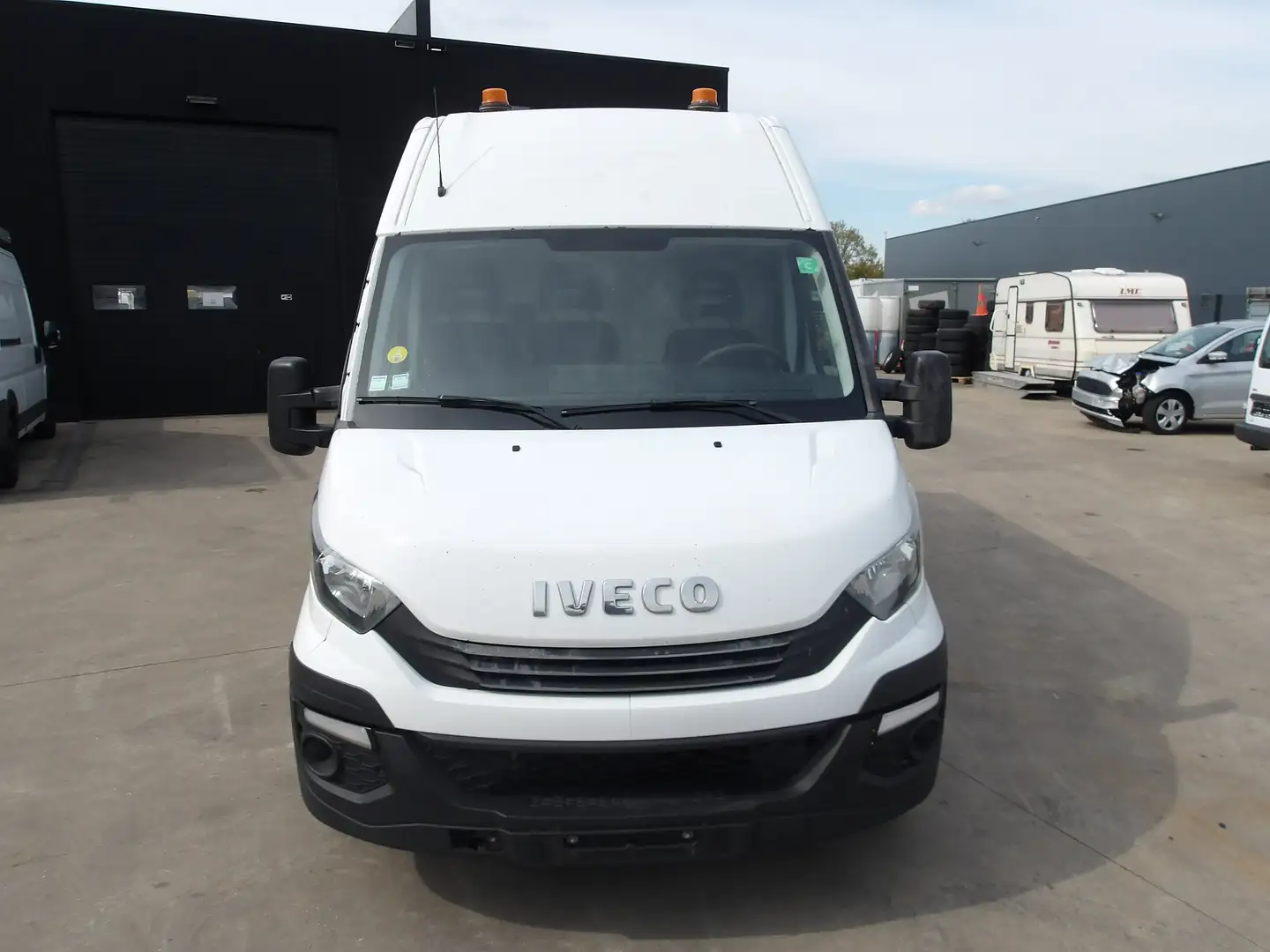 Iveco Daily 35S14 Wit - 2