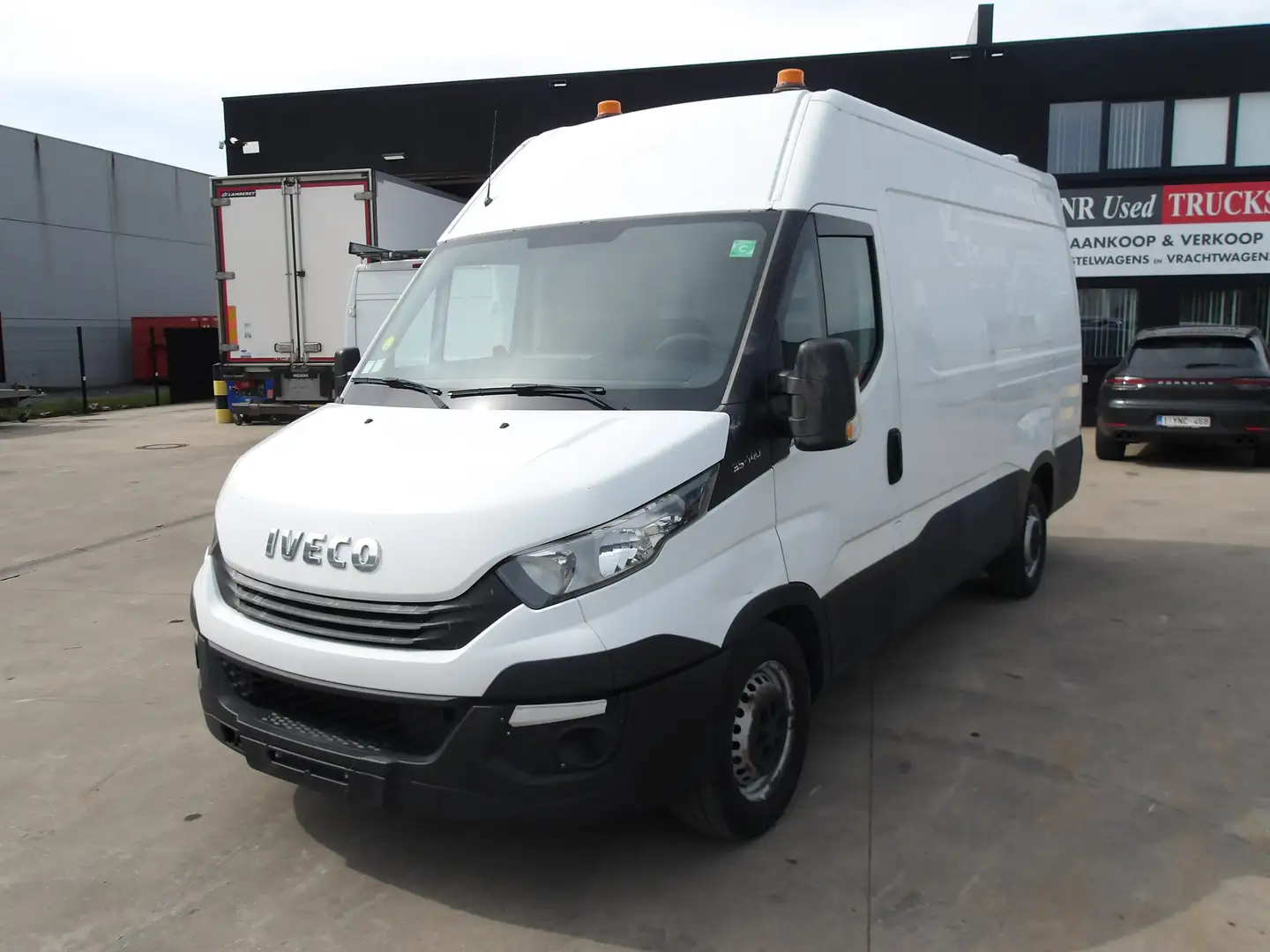 Iveco Daily 35S14 Wit - 1