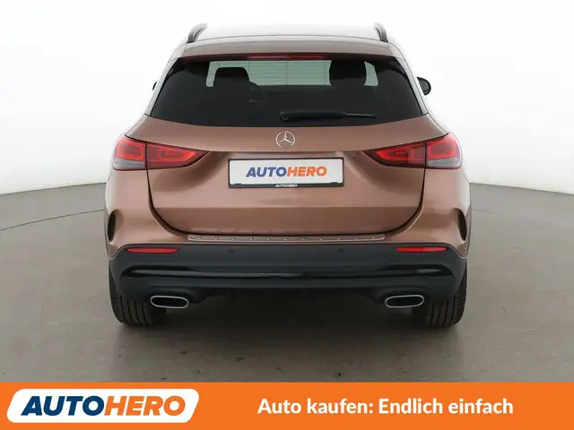 Mercedes-Benz Gla Class view 5