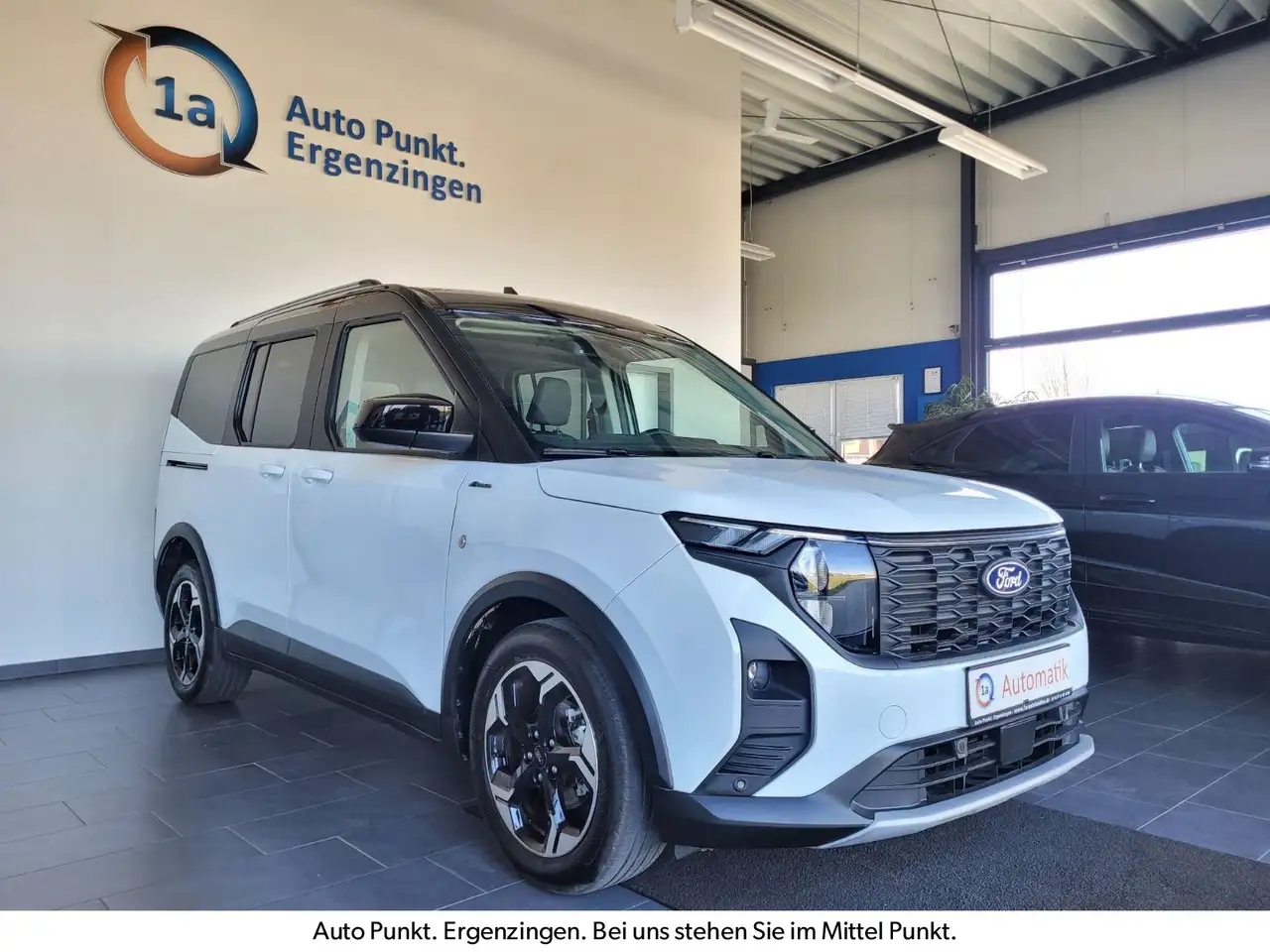 Ford Tourneo Courier EcoBoost Autom. Active m. Kamera — миниатюра 1