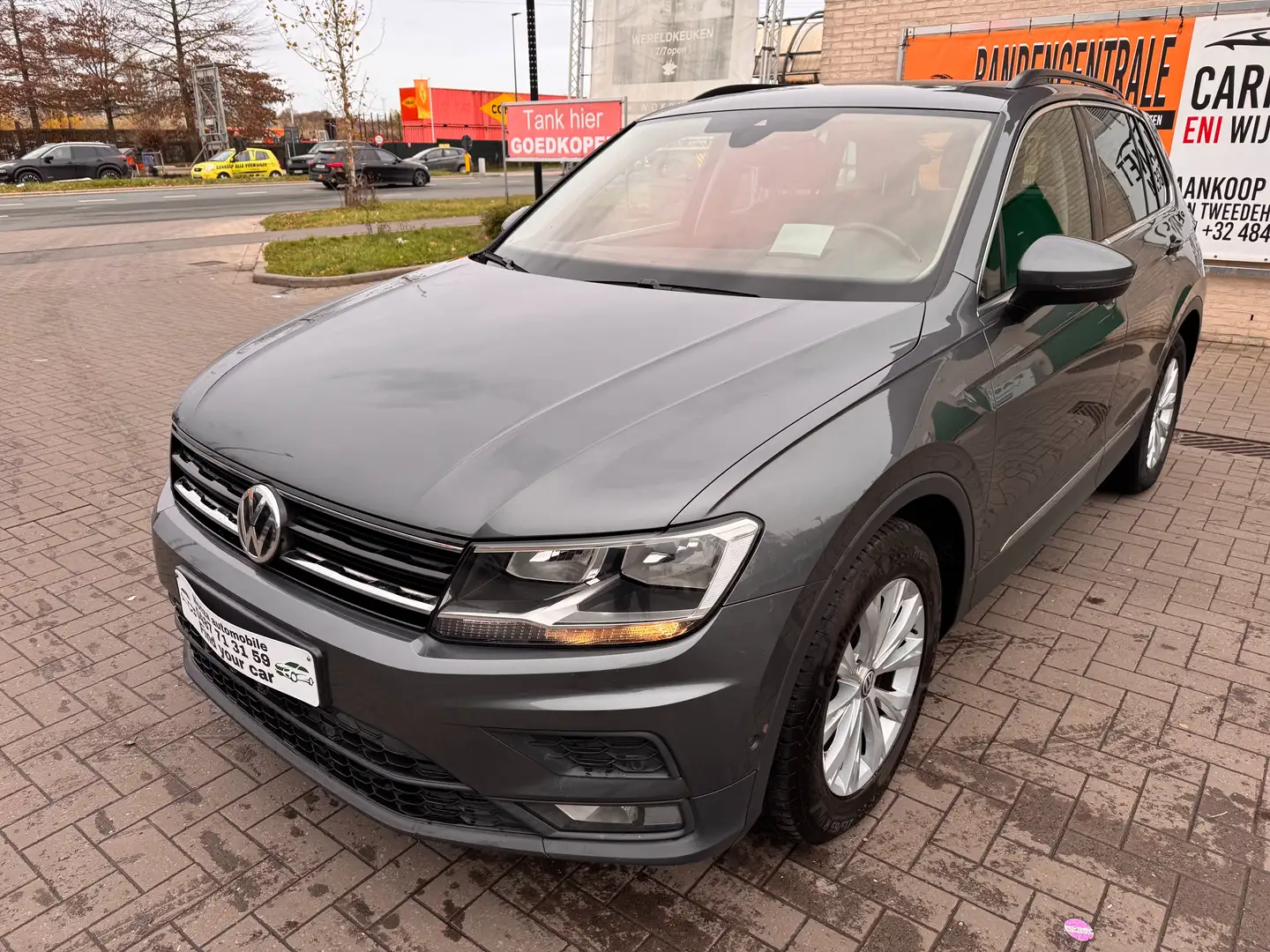 Volkswagen Tiguan Tiguan 2.0 TDI SCR pano navi camera garantie Gris - 2