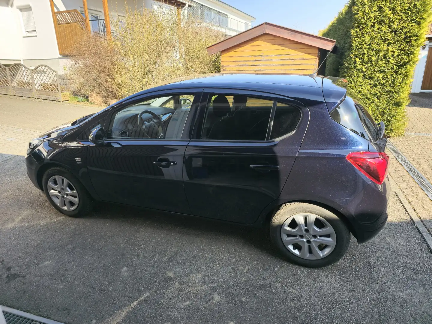 Opel Corsa E Active Blau - 2