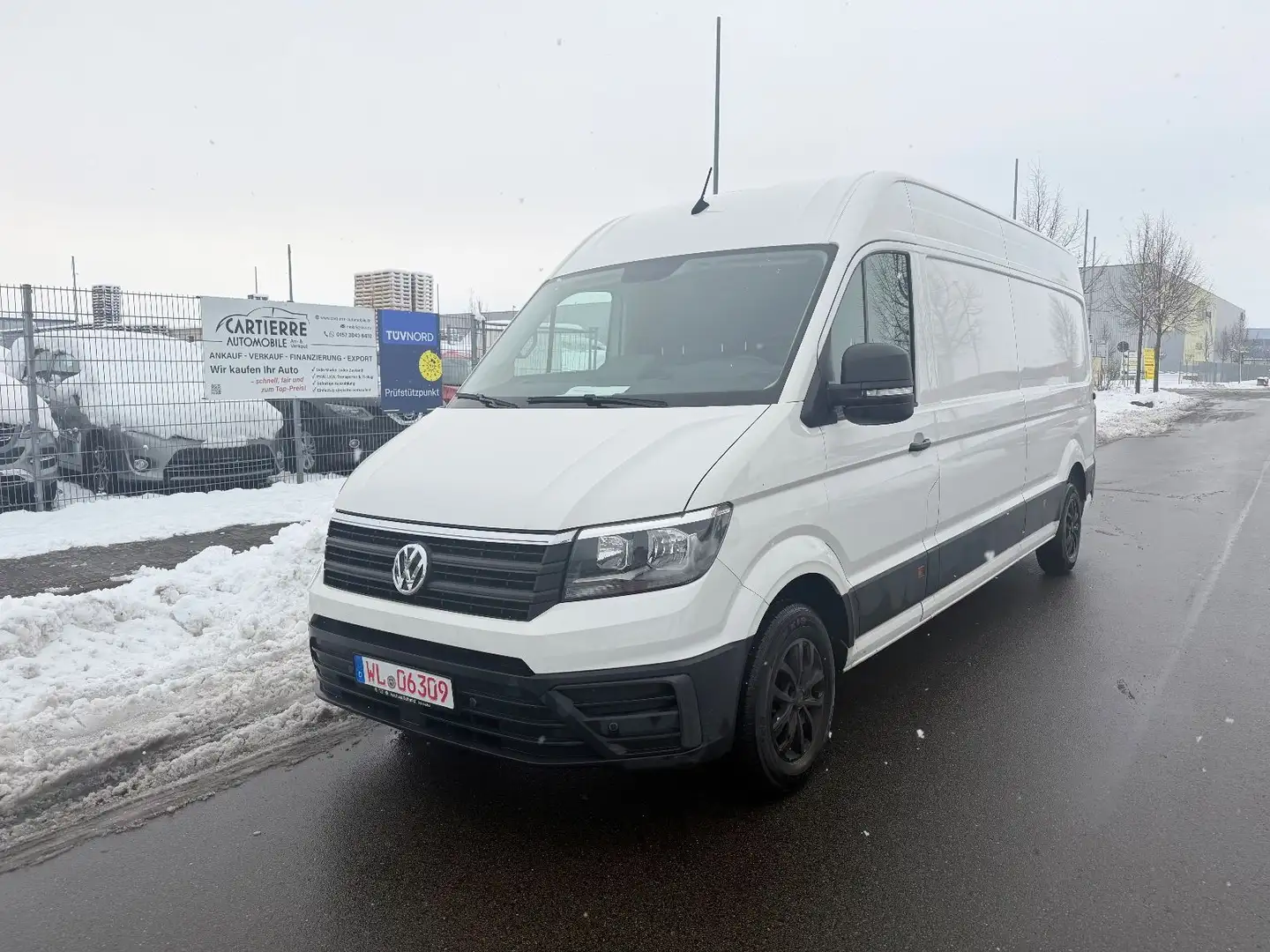 Volkswagen Crafter Kasten 35 lang Hochdach FWD*2.Hand*EURO6 Weiß - 1