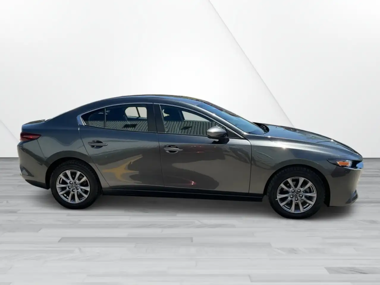 Mazda 3 снимка Mazda 3