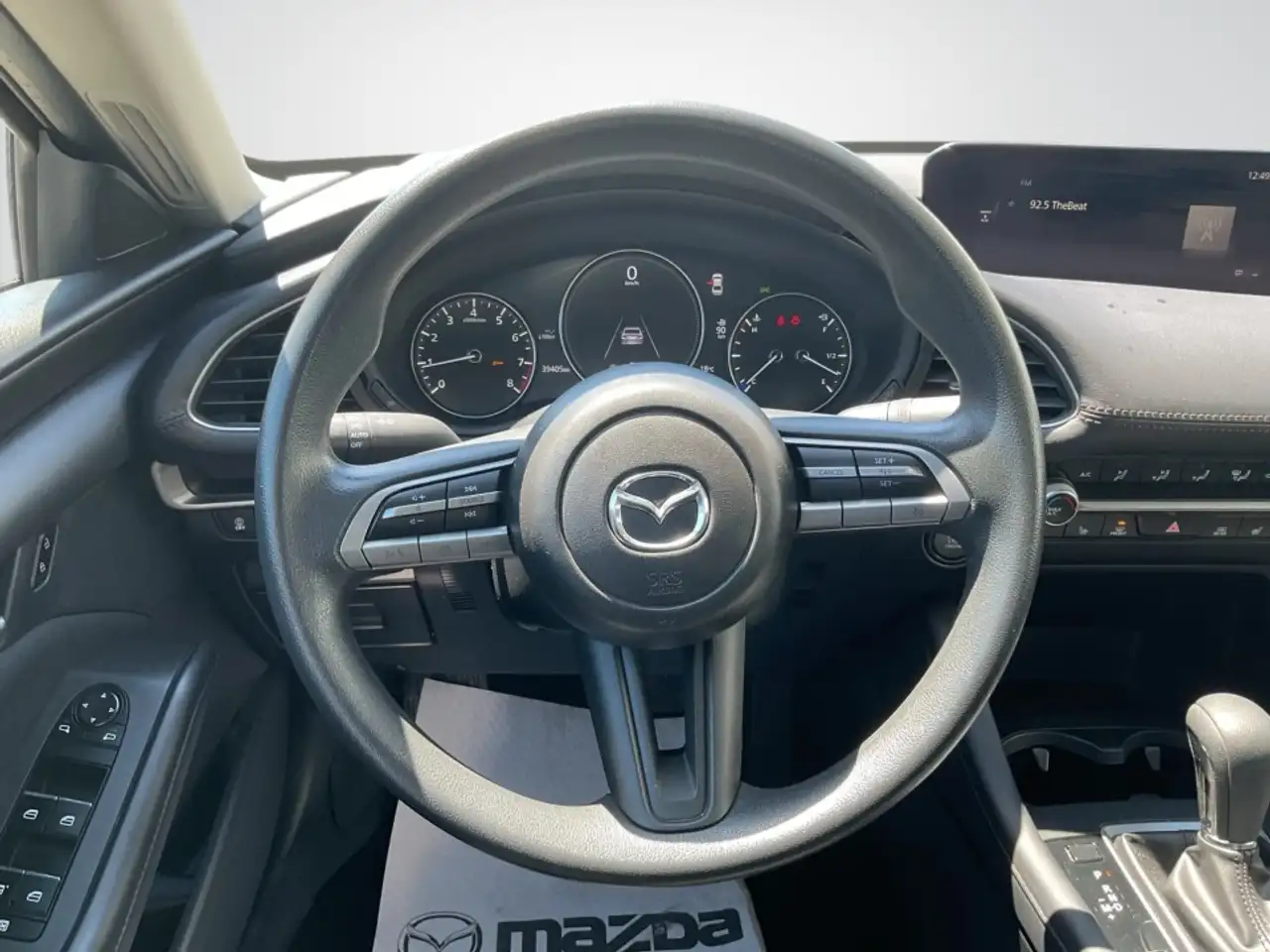 Mazda 3 снимка Mazda 3