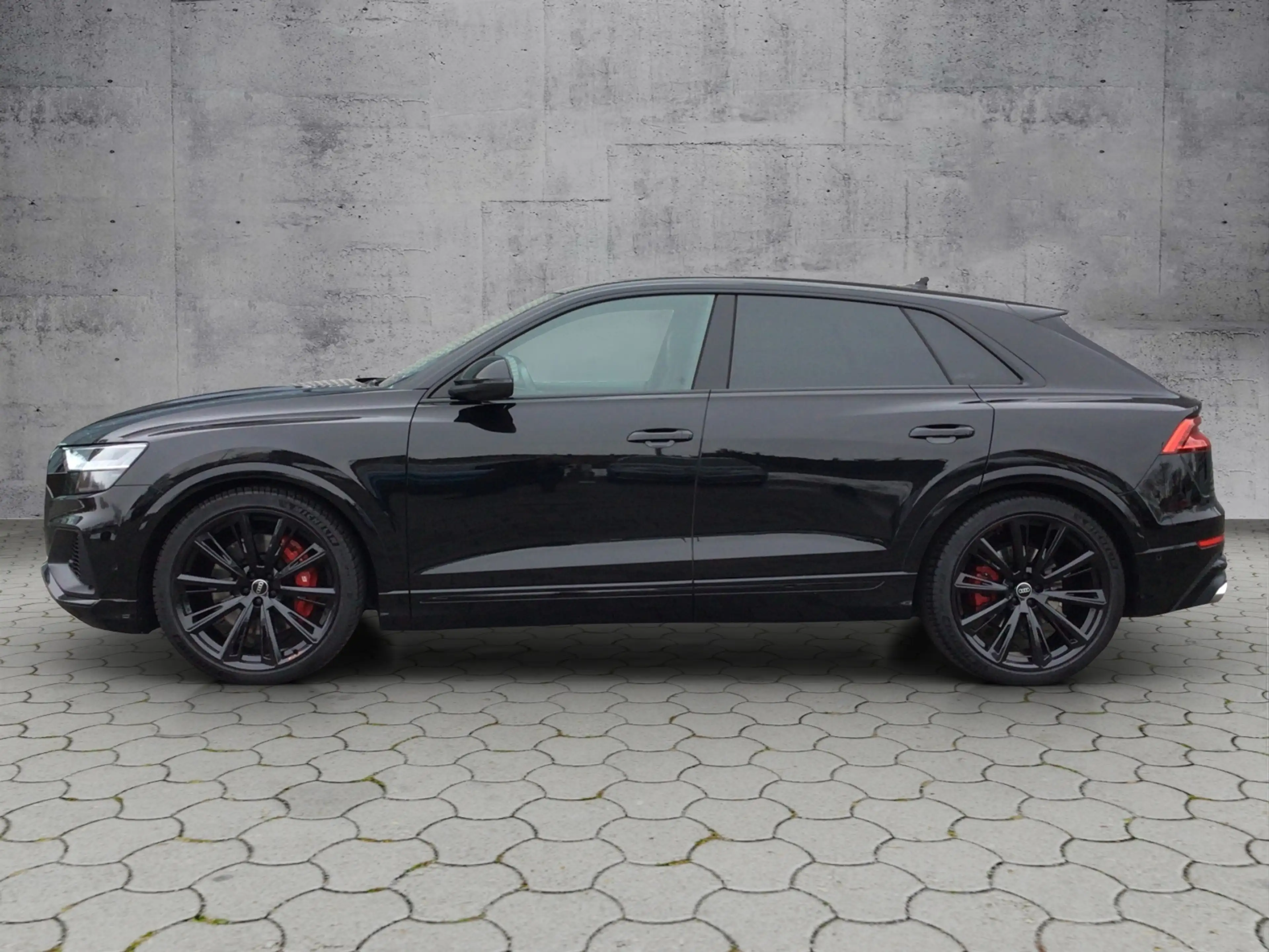 Audi SQ8 4.0 TFSI qua Tiptr. PANO/B&O/STH/MATRIX/HUD — photo 2